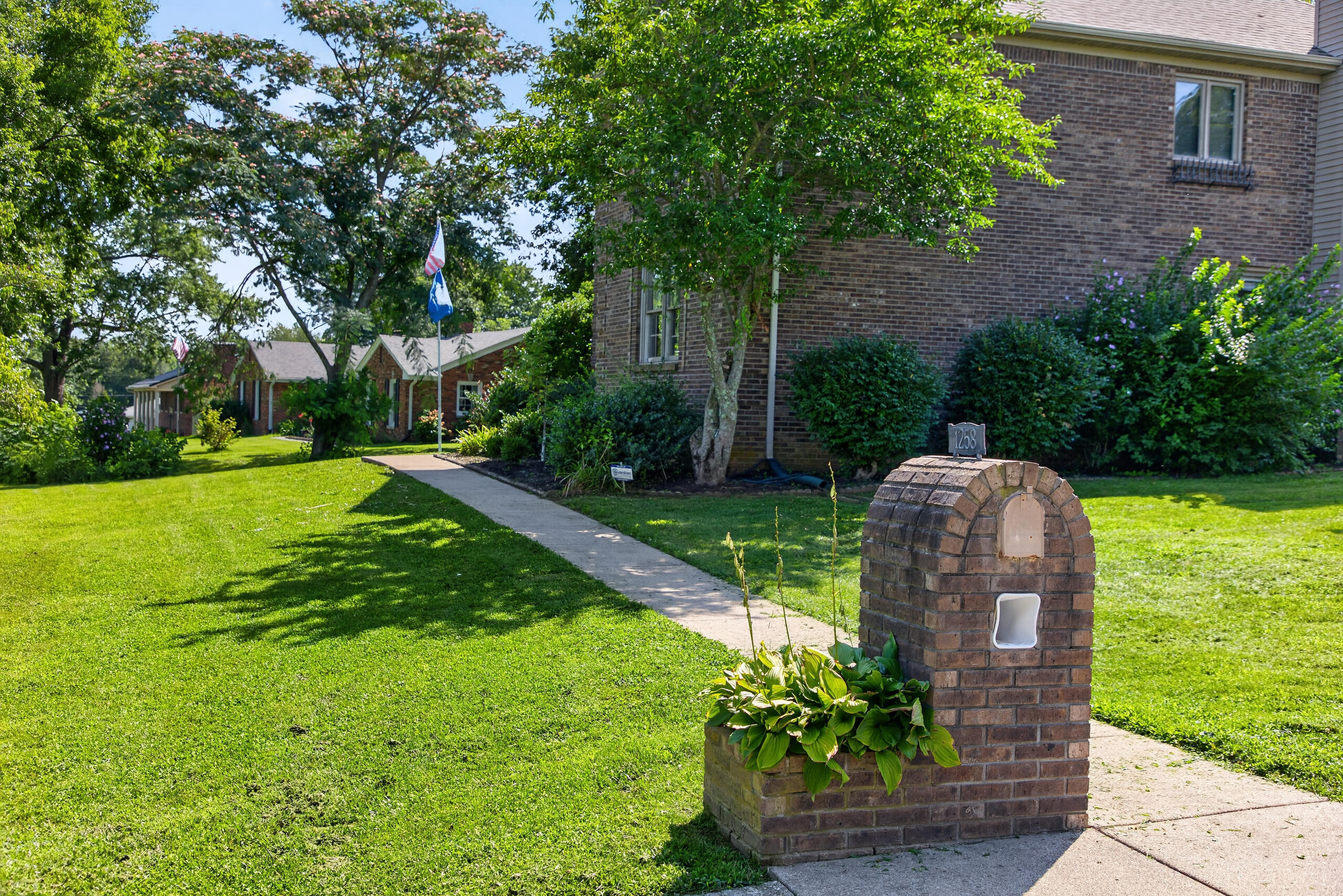 1258 Lexington Road Property Photo 4