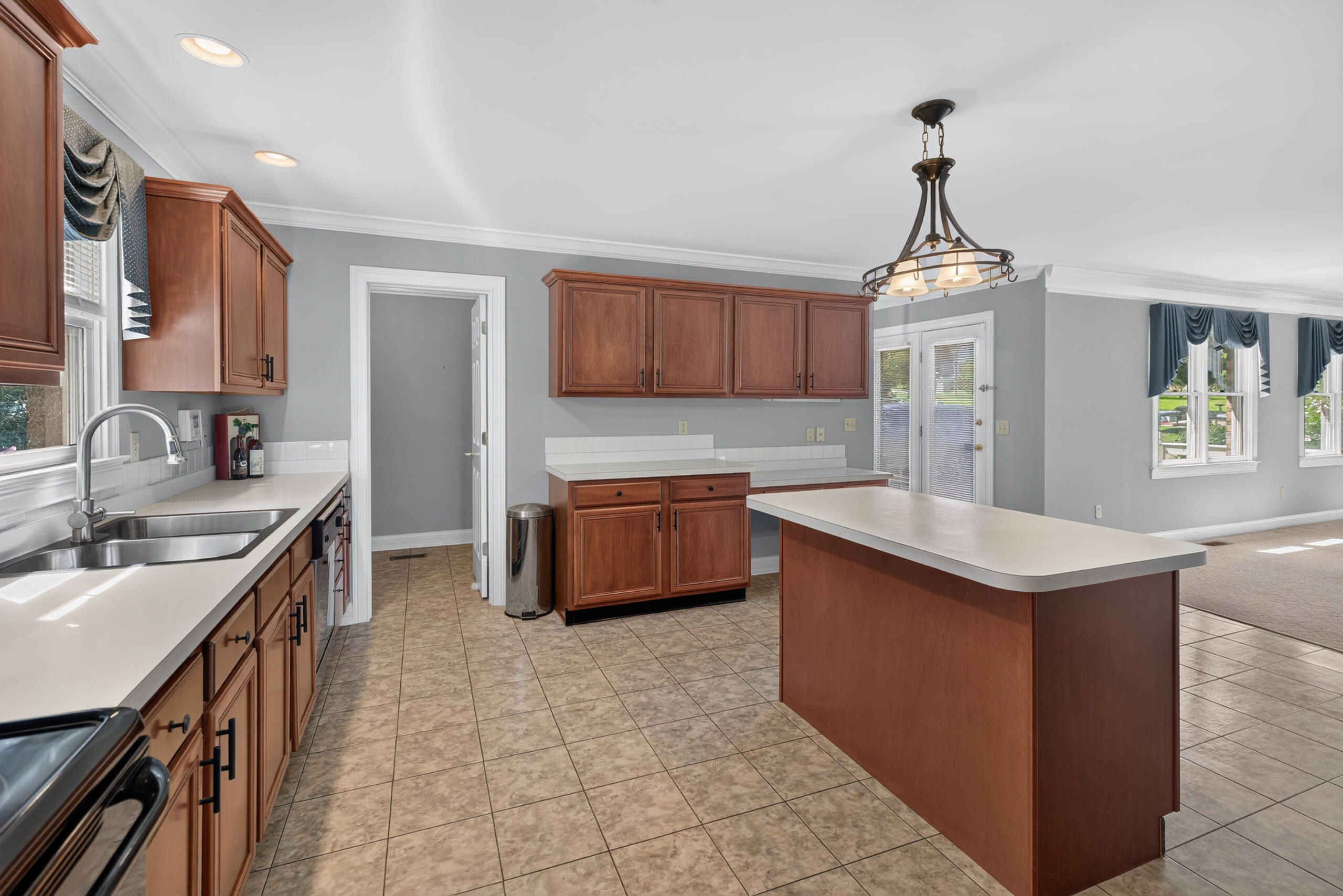1258 Lexington Road Property Photo 19