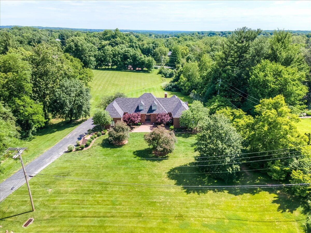 502 Breckenridge Boulevard Property Photo 18