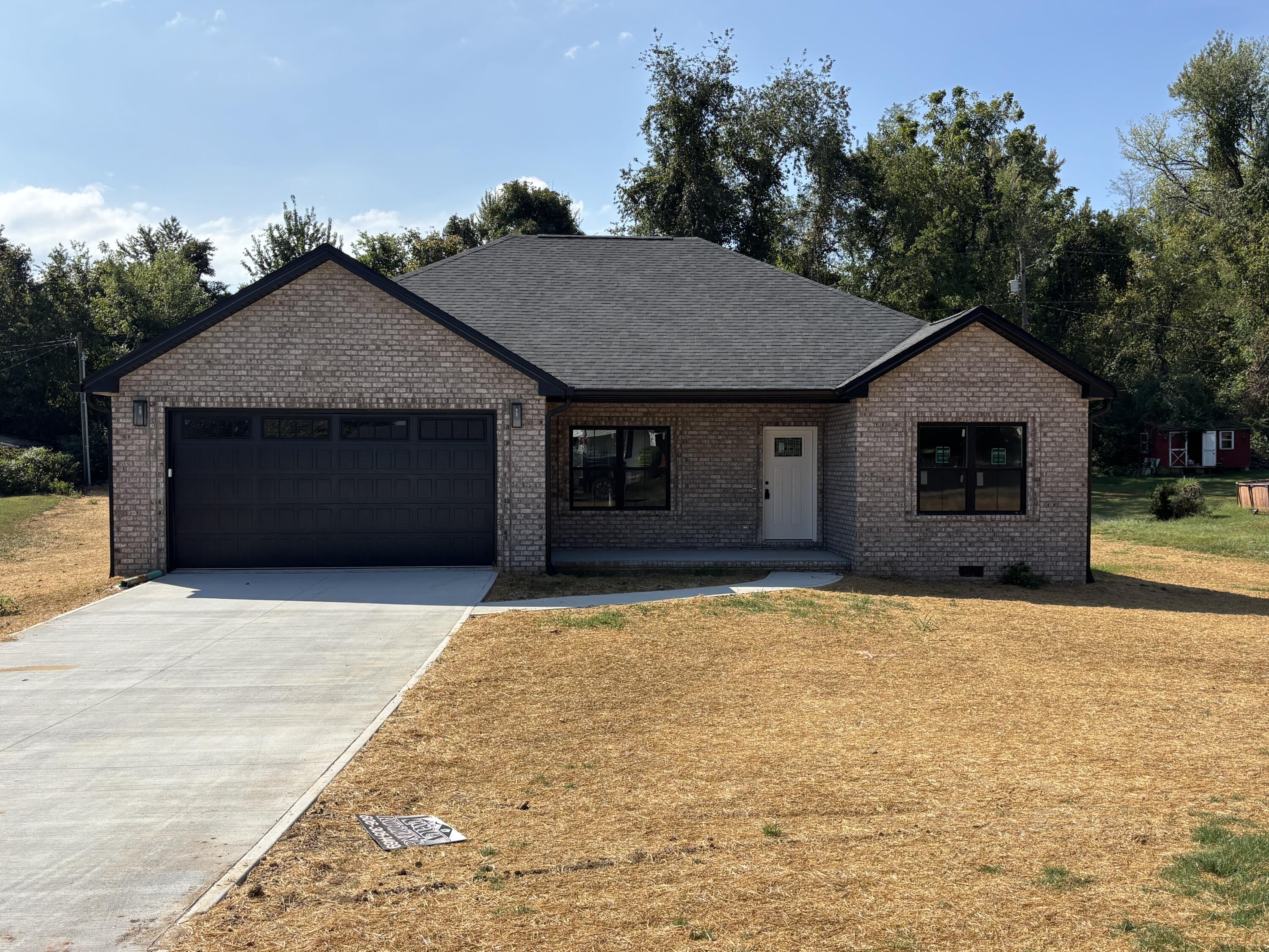 120 Oak Avenue Property Photo 1