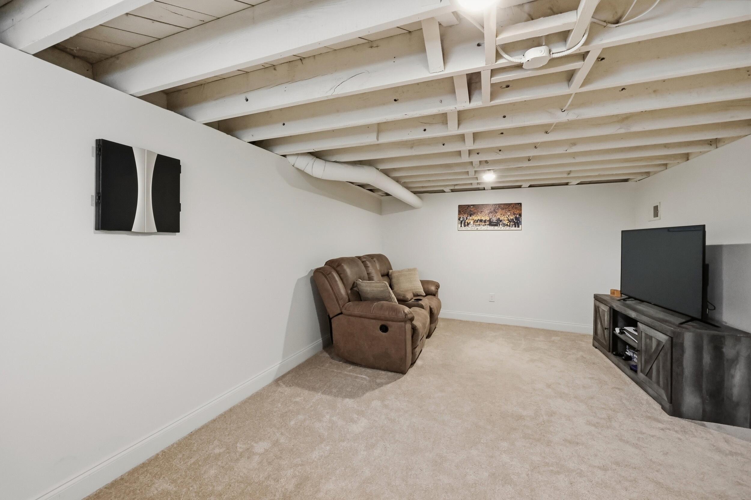 310 Cassidy Avenue Property Photo 34