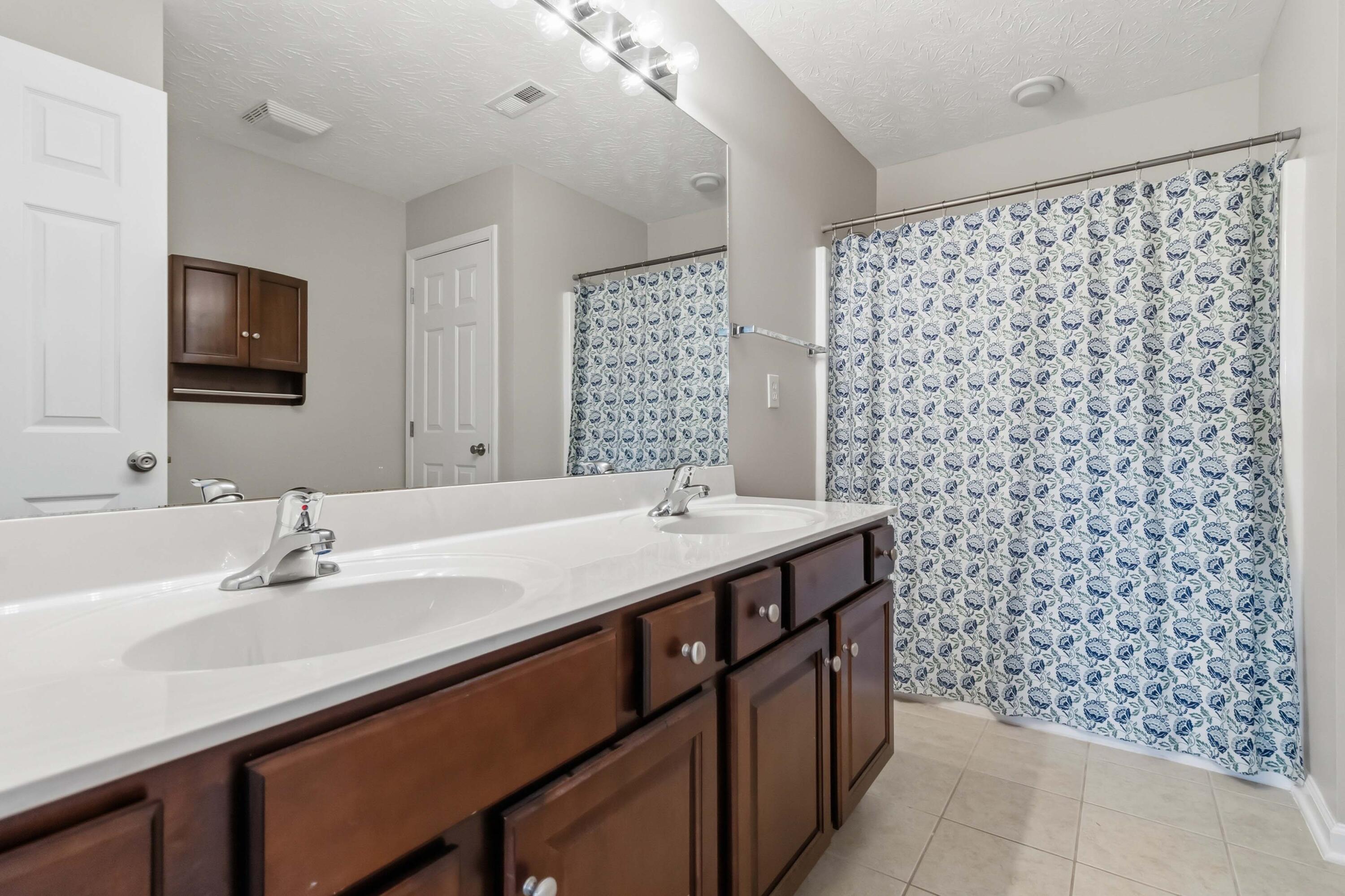 971 Cobble Drive Property Photo 8