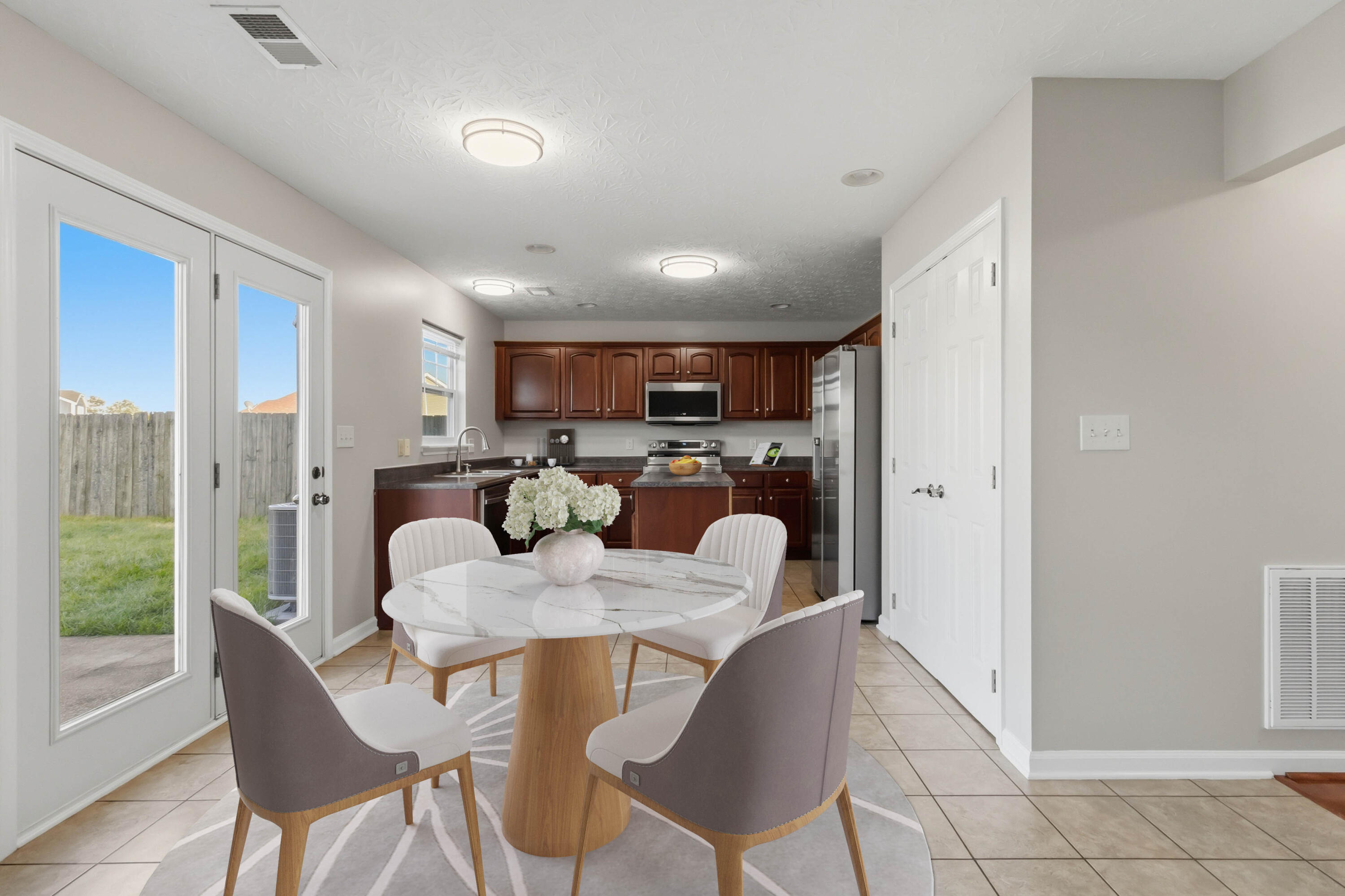 971 Cobble Drive Property Photo 10