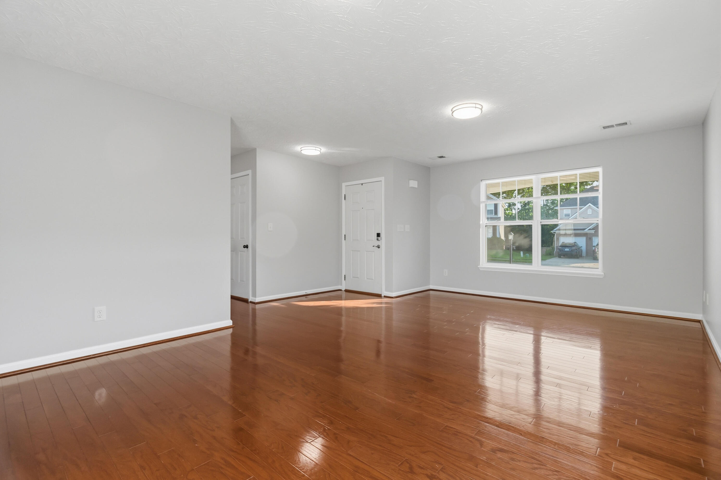 971 Cobble Drive Property Photo 13