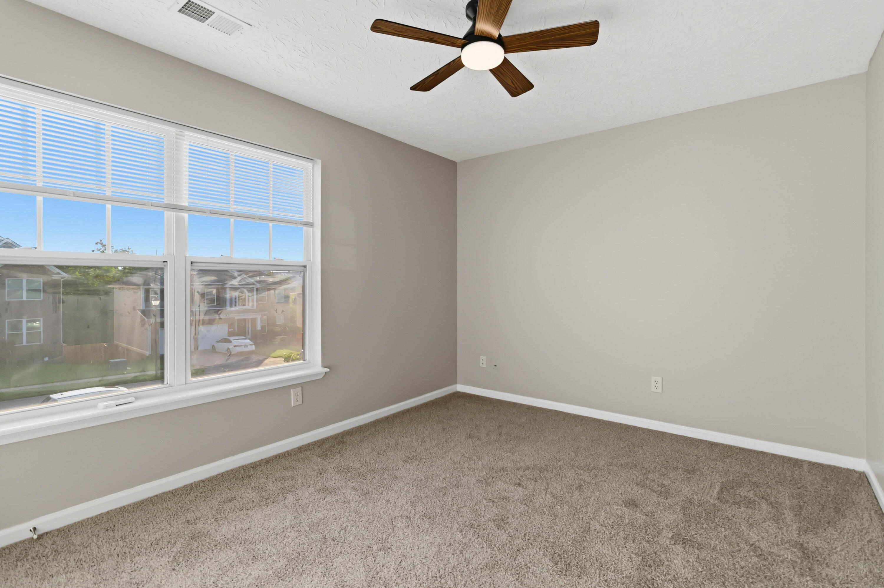 971 Cobble Drive Property Photo 32