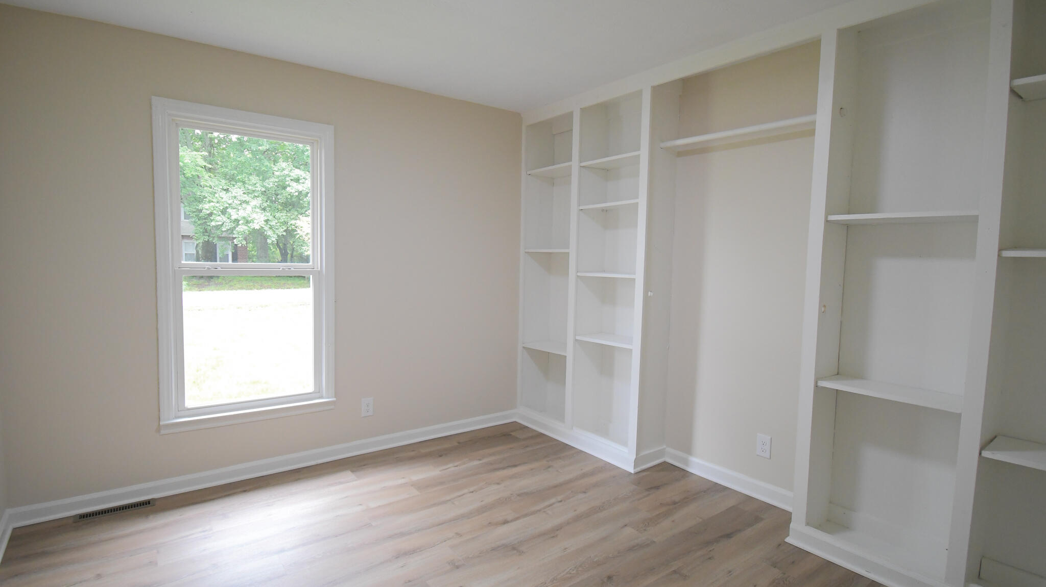 109 Grant Drive Property Photo 16