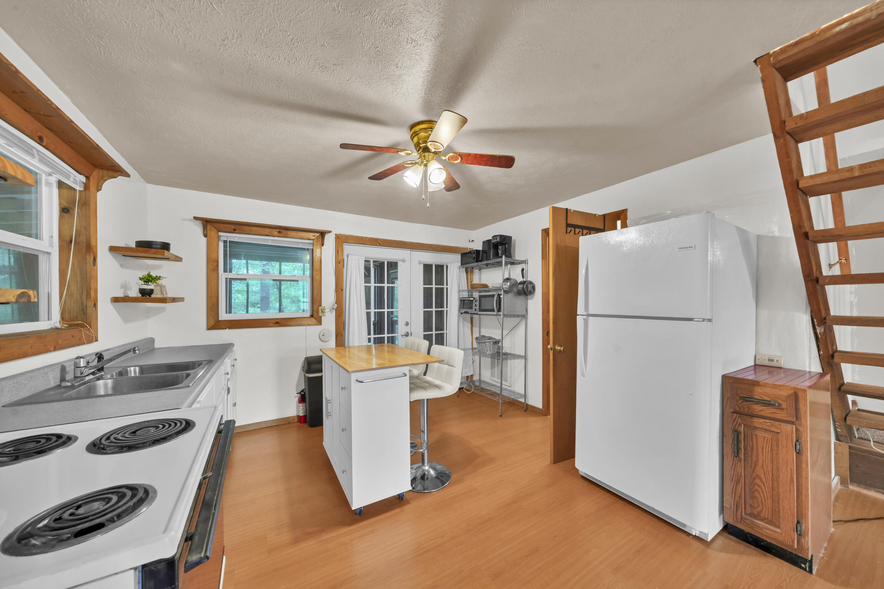 401 Turkey Ridge Road Property Photo 15