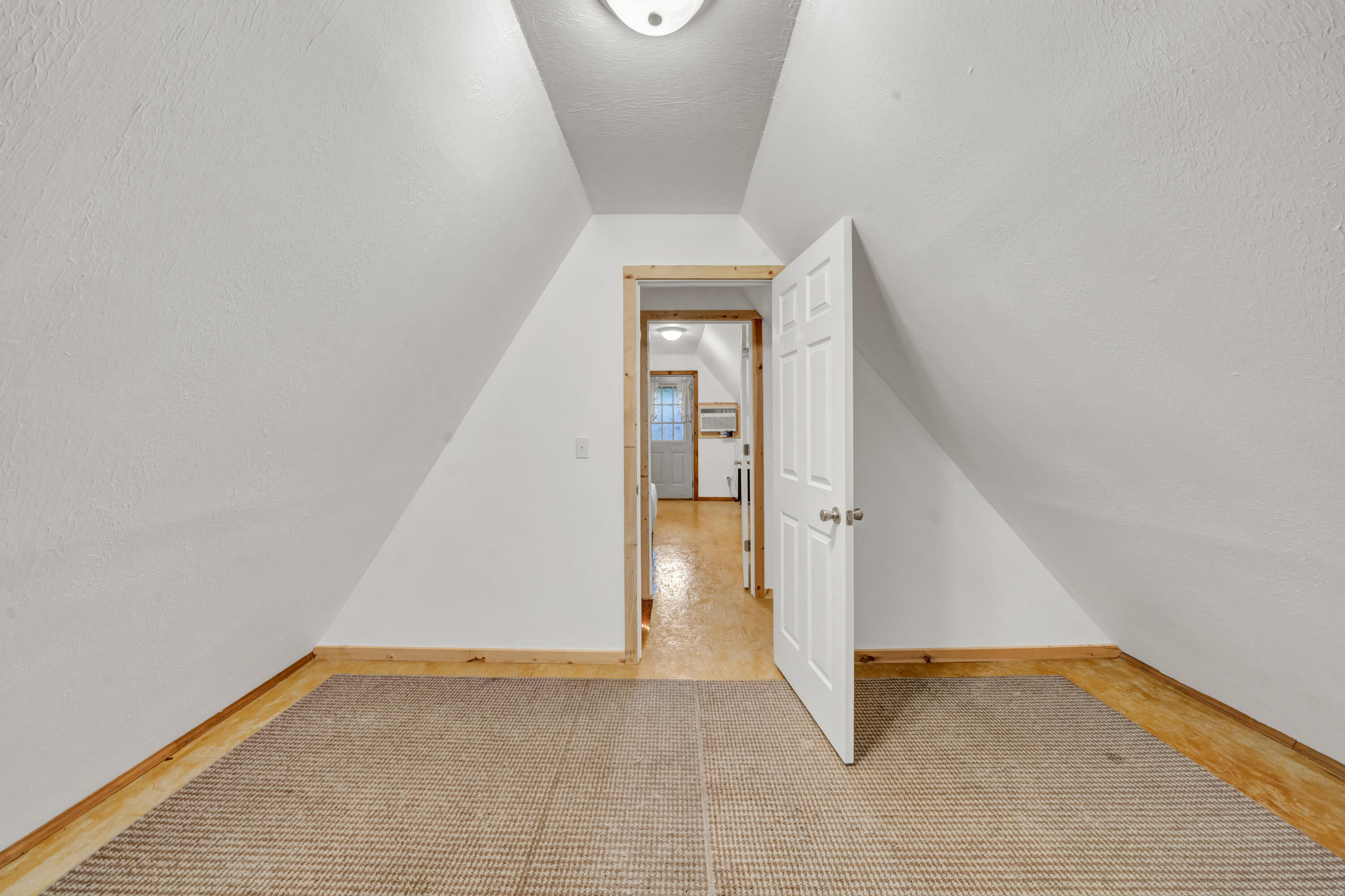 401 Turkey Ridge Road Property Photo 28