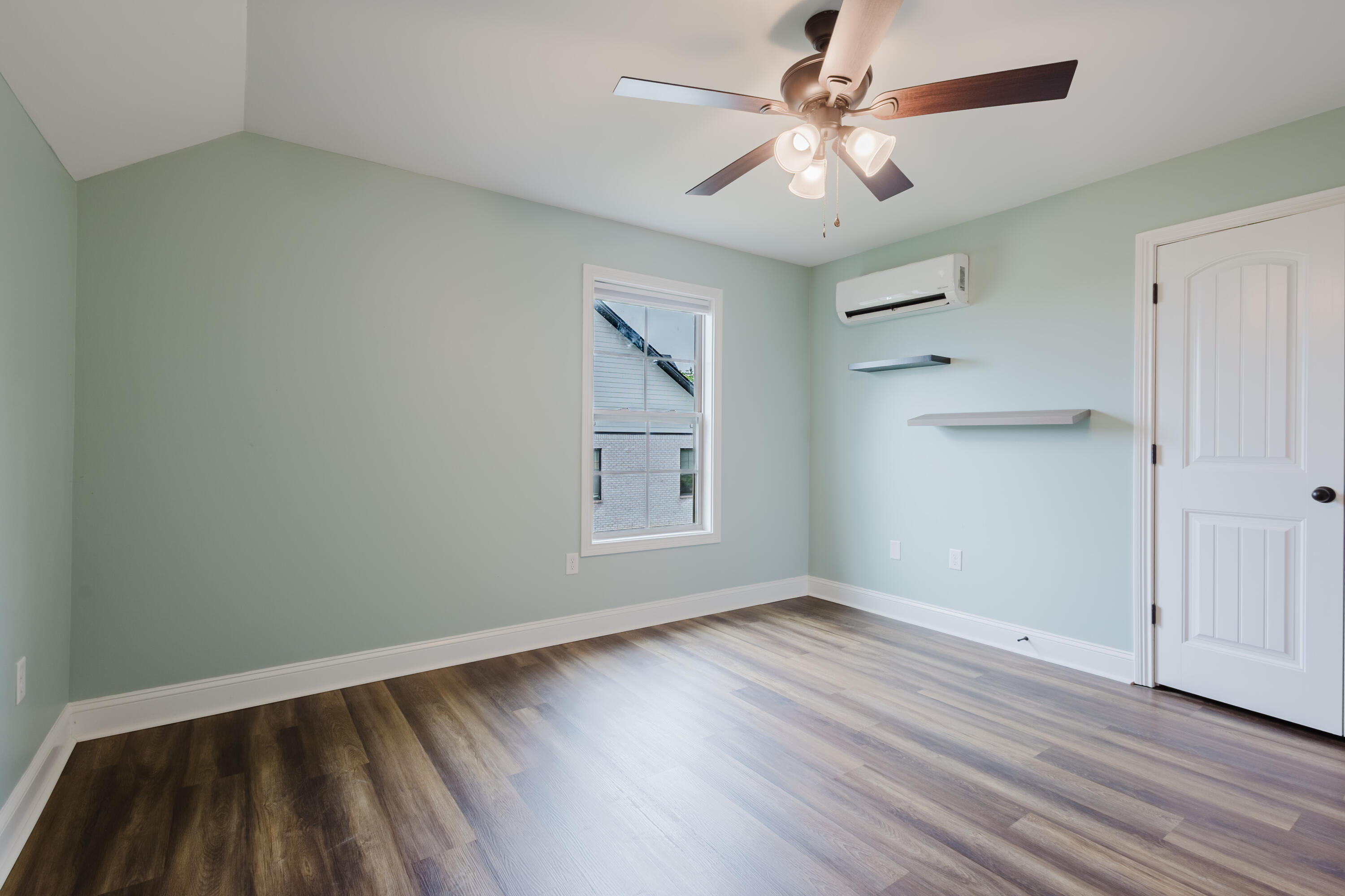 248 Tahoe Way Property Photo 46