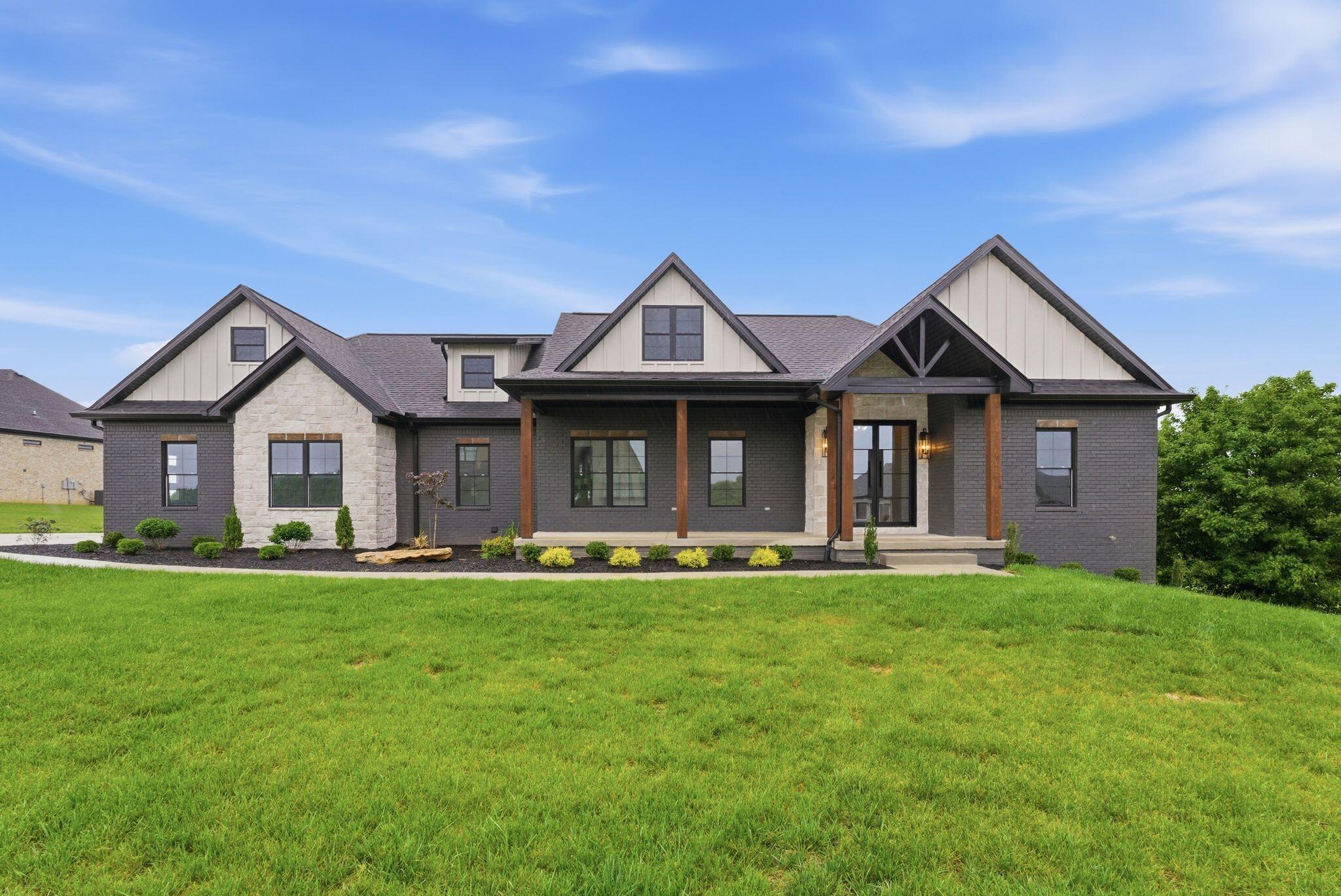 4107 Equestrian Way Property Photo 1