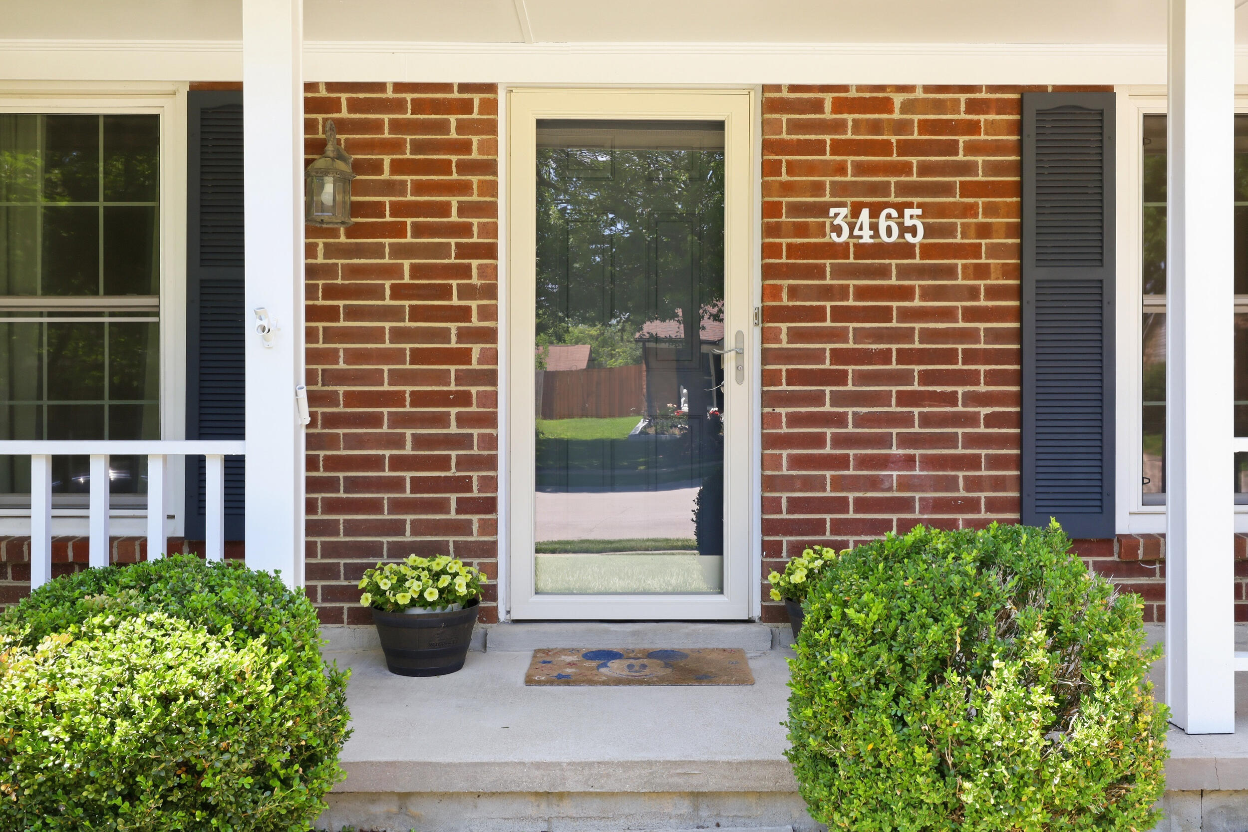 3465 Colonnade Drive Property Photo 4