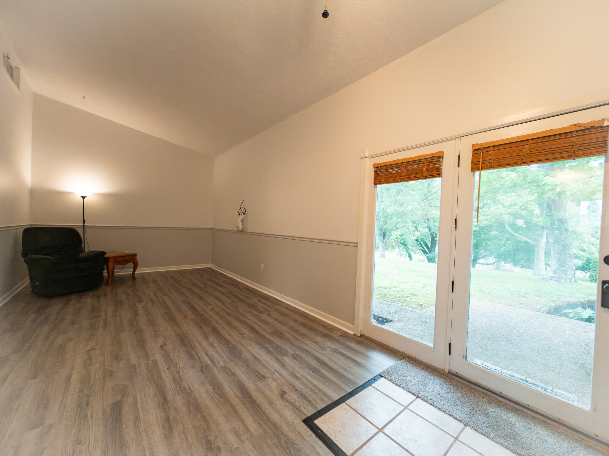121 Anderson Drive Property Photo 4