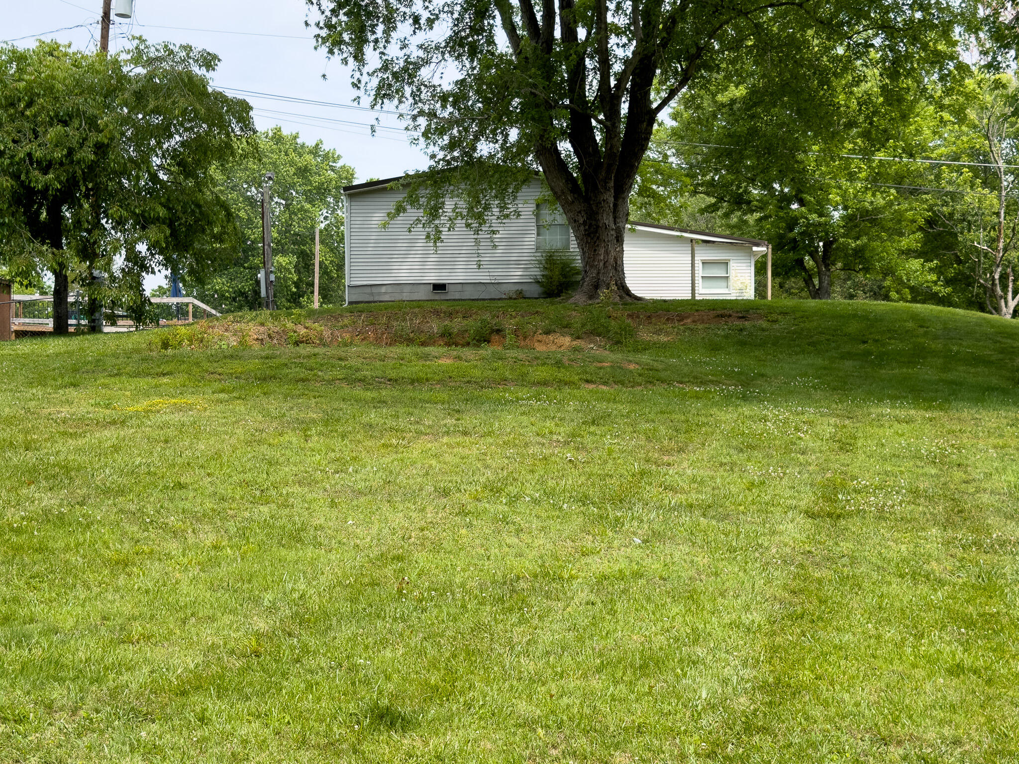 121 Anderson Drive Property Photo 41