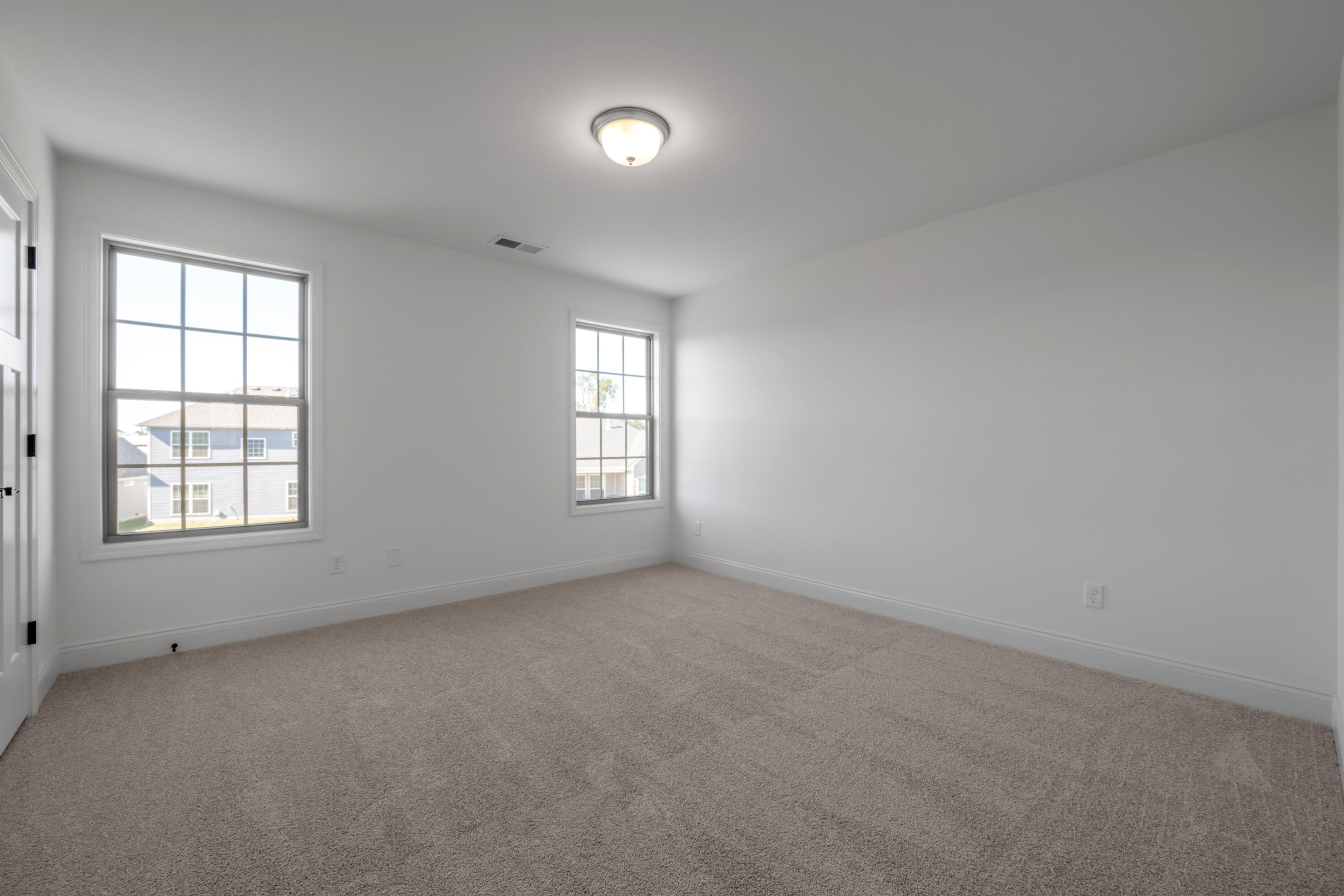 2005 Geneva Place Property Photo 15