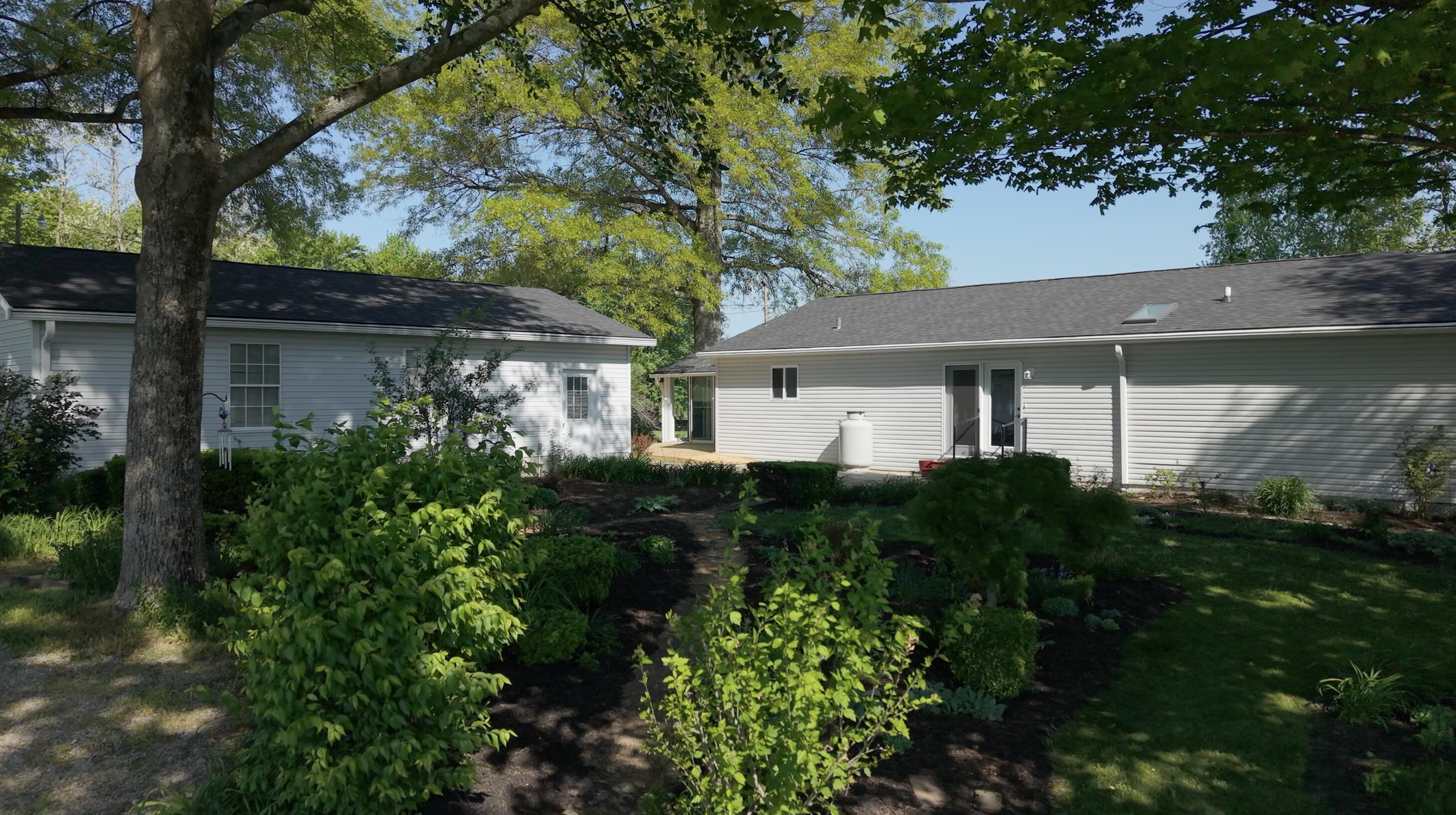 6356 Van Meter Road Property Photo 11