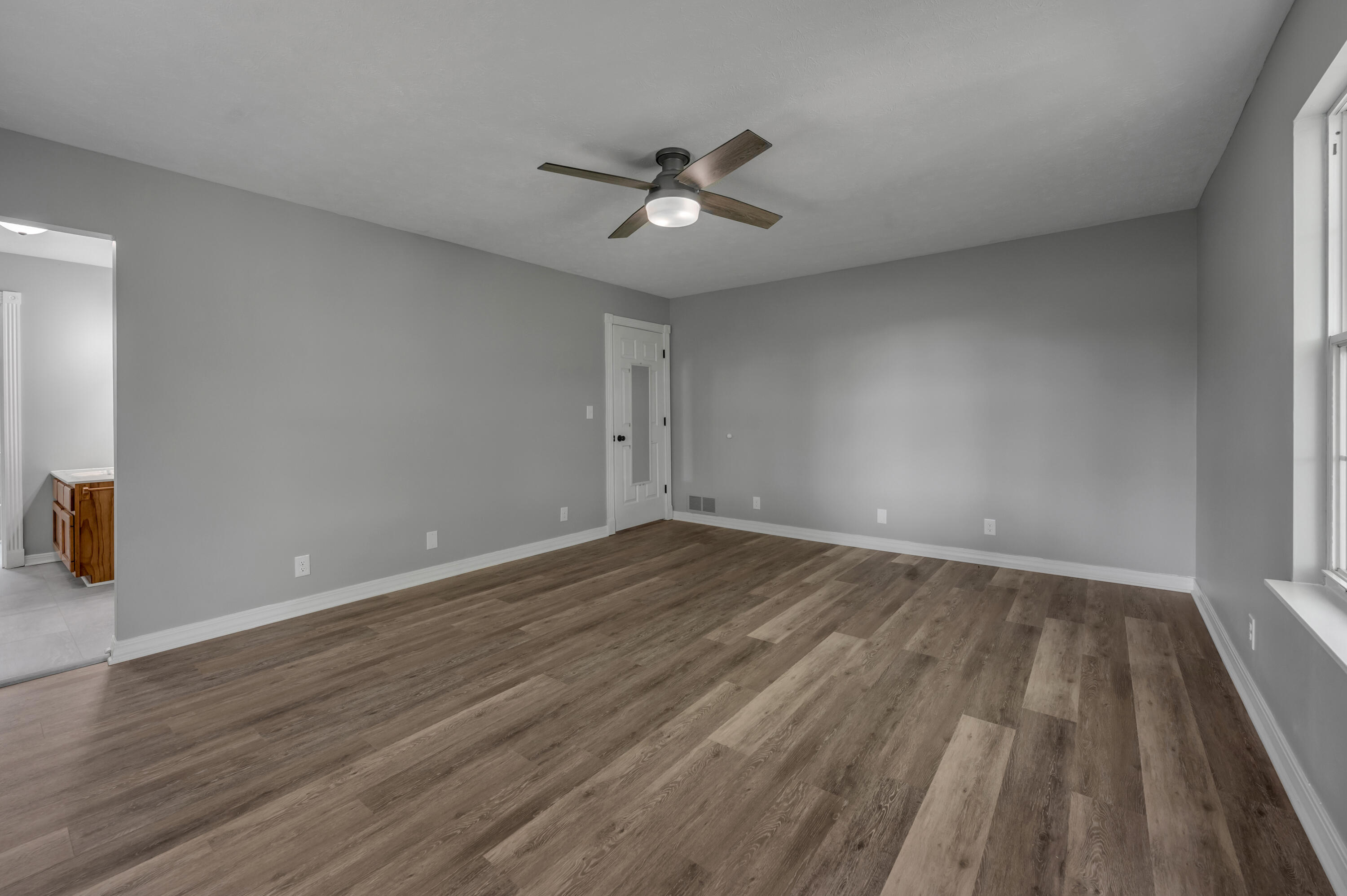 6356 Van Meter Road Property Photo 32