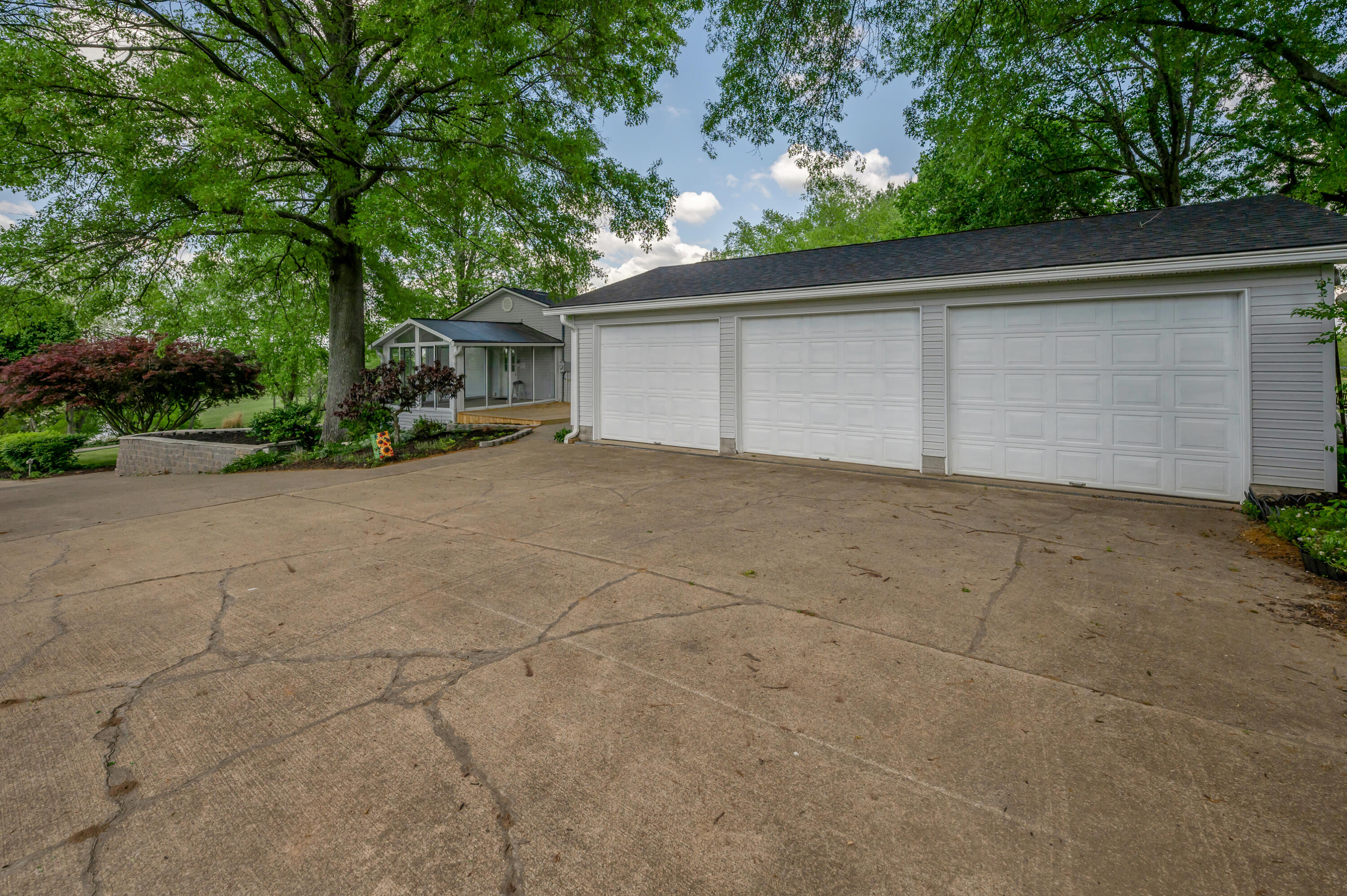 6356 Van Meter Road Property Photo 53