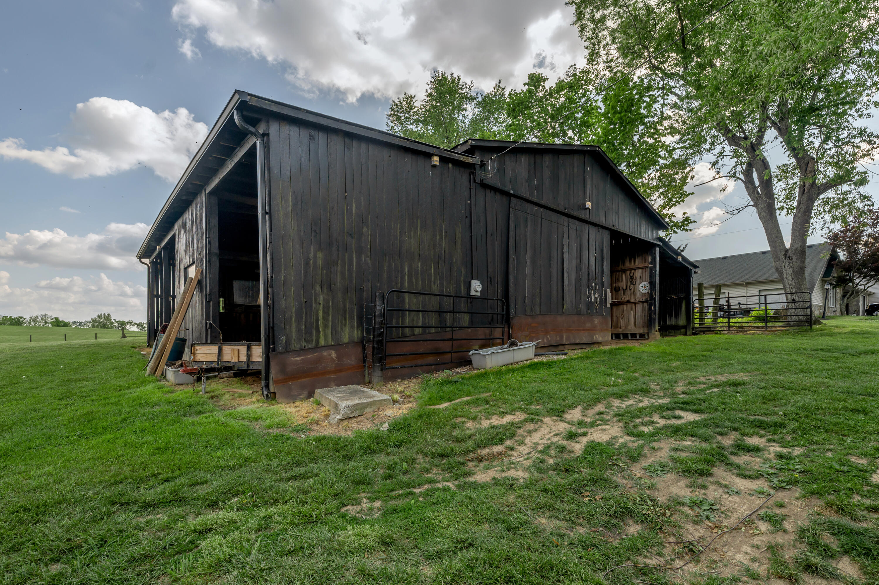 6356 Van Meter Road Property Photo 63