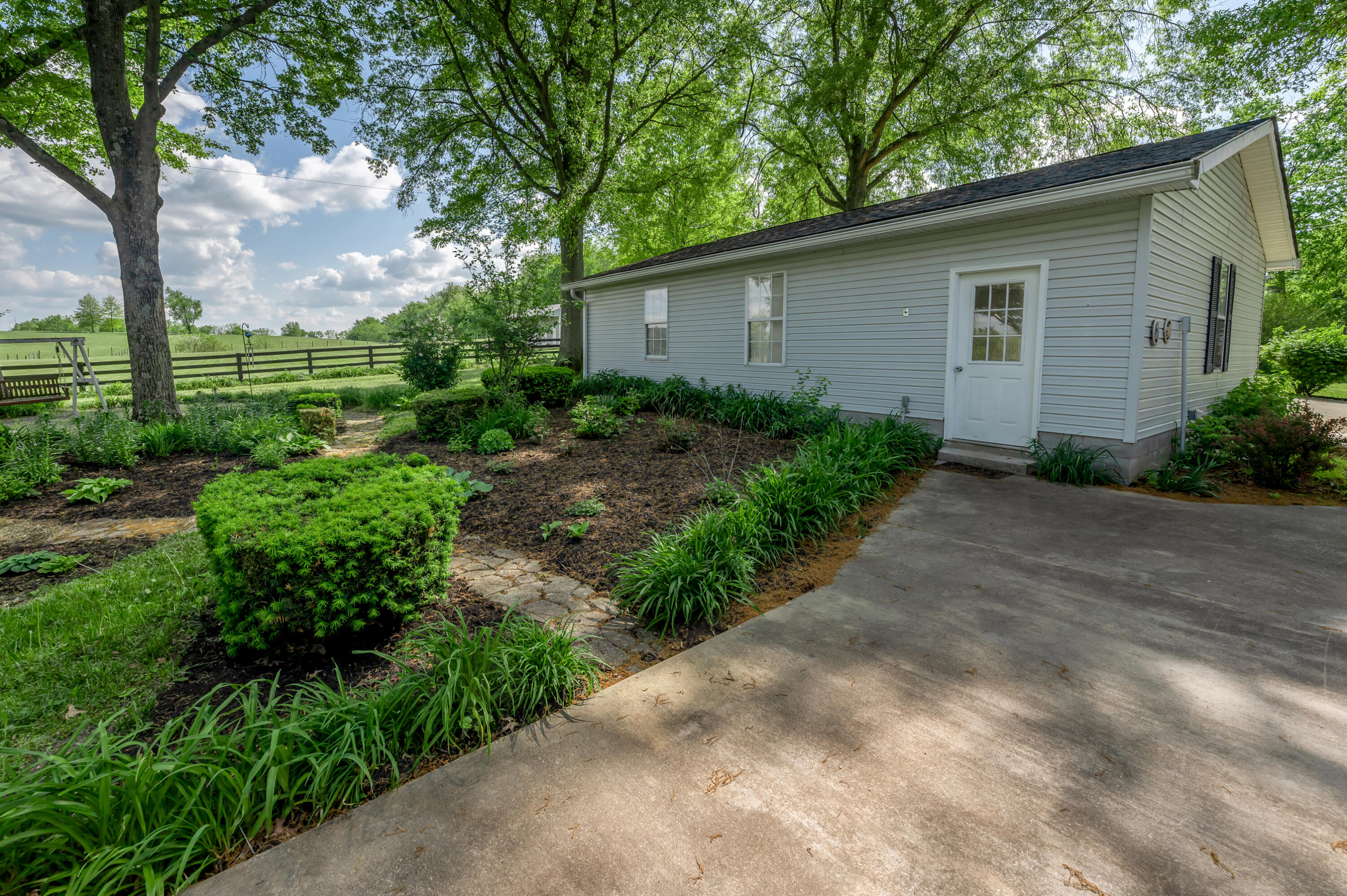 6356 Van Meter Road Property Photo 81