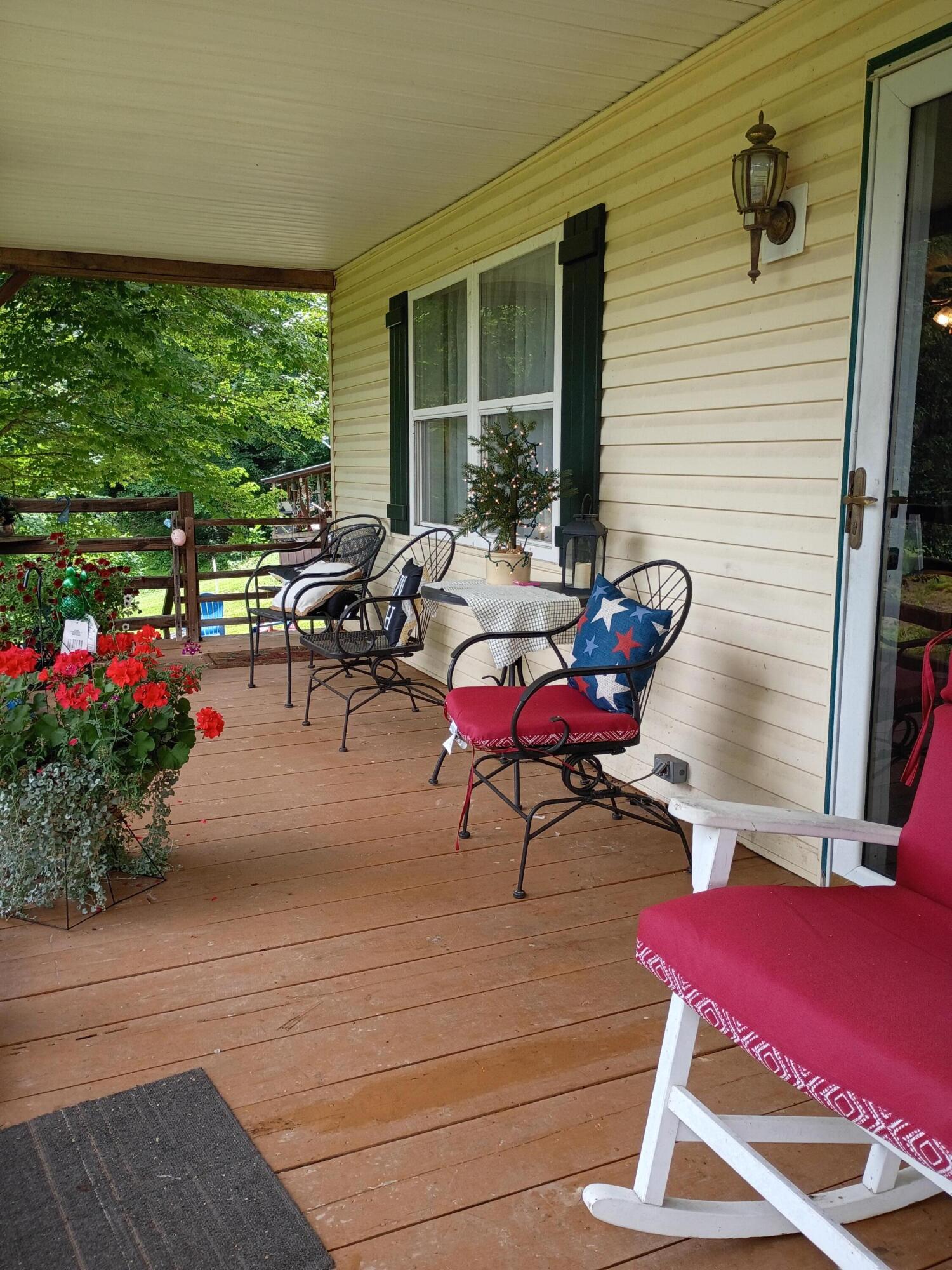 417 Clearview Drive Property Photo 5