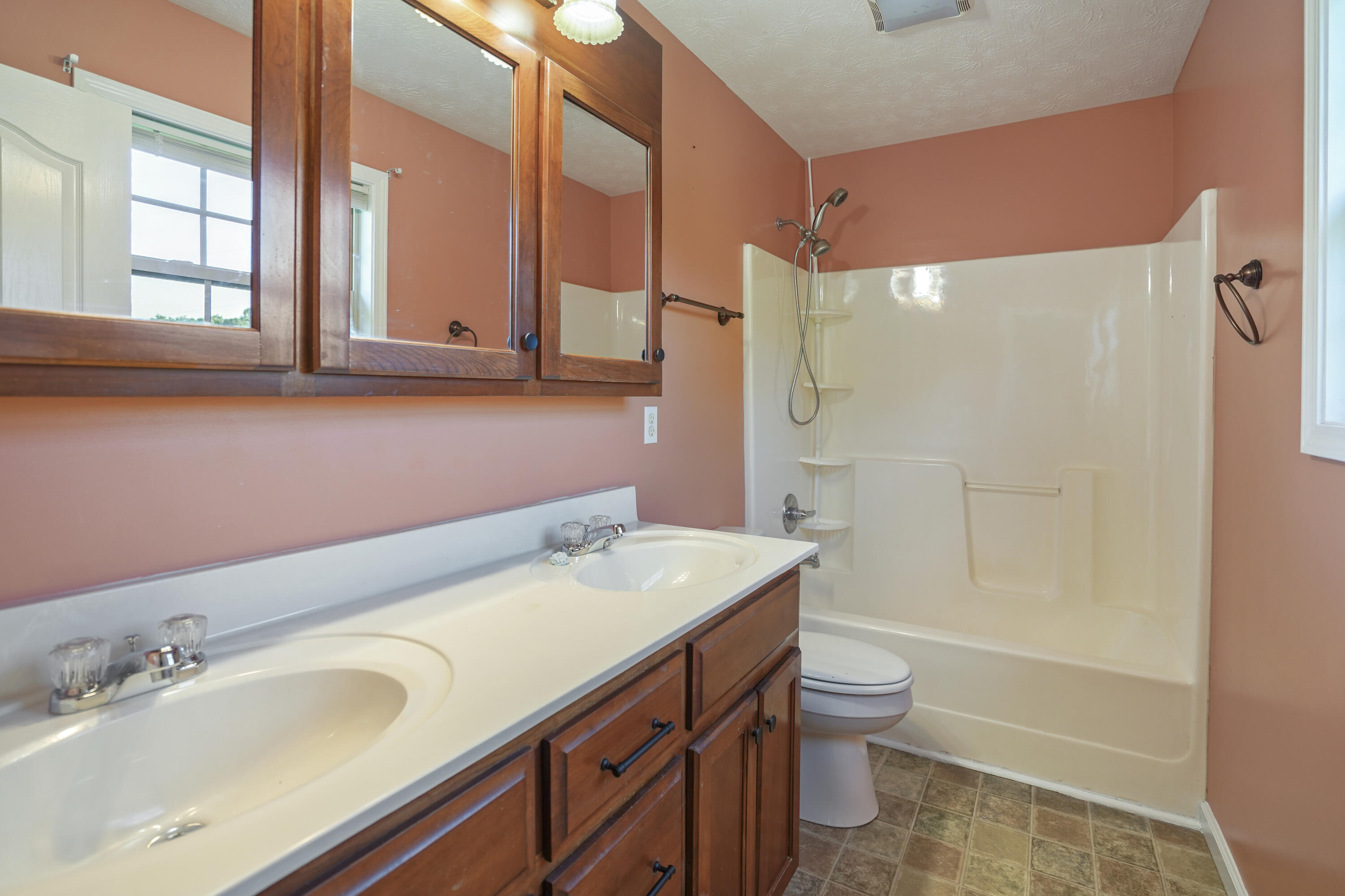 61 Halcomb East Road Property Photo 29