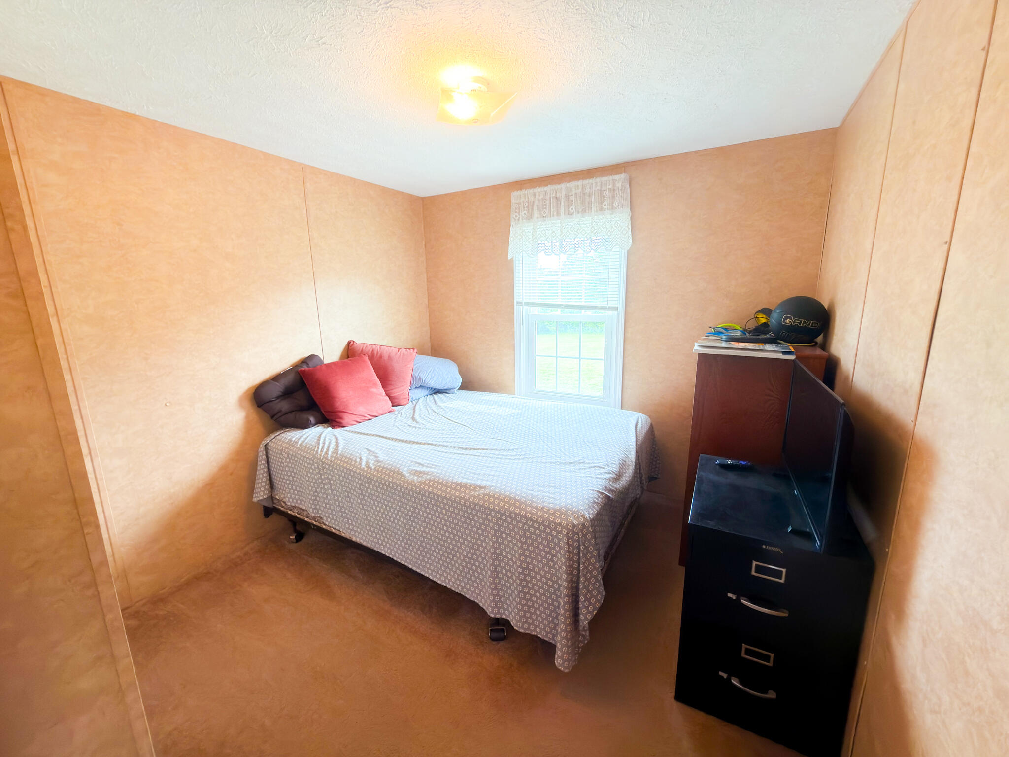 679 Bert Ridge Road Property Photo 12