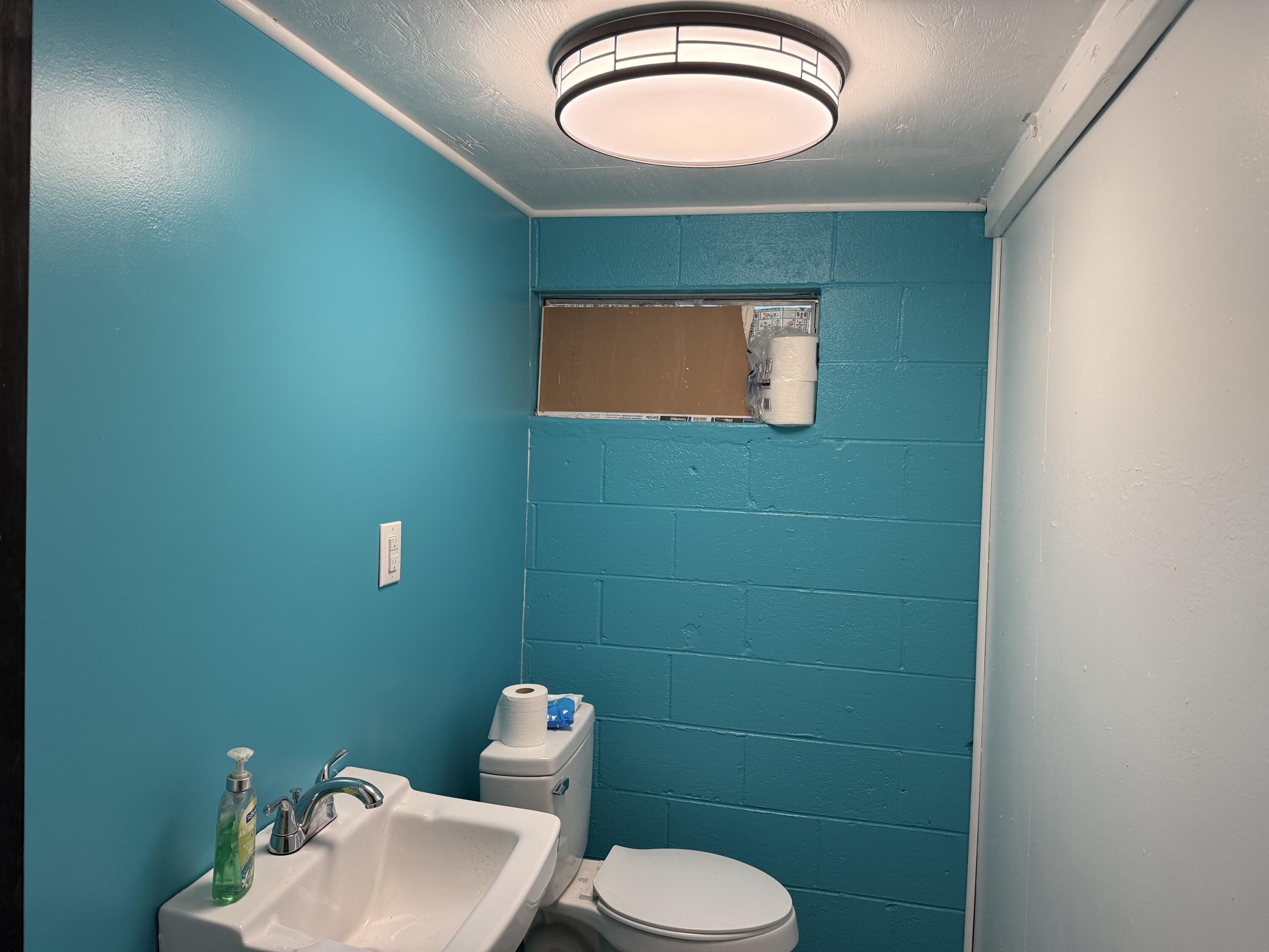 155 Back Street Property Photo 17