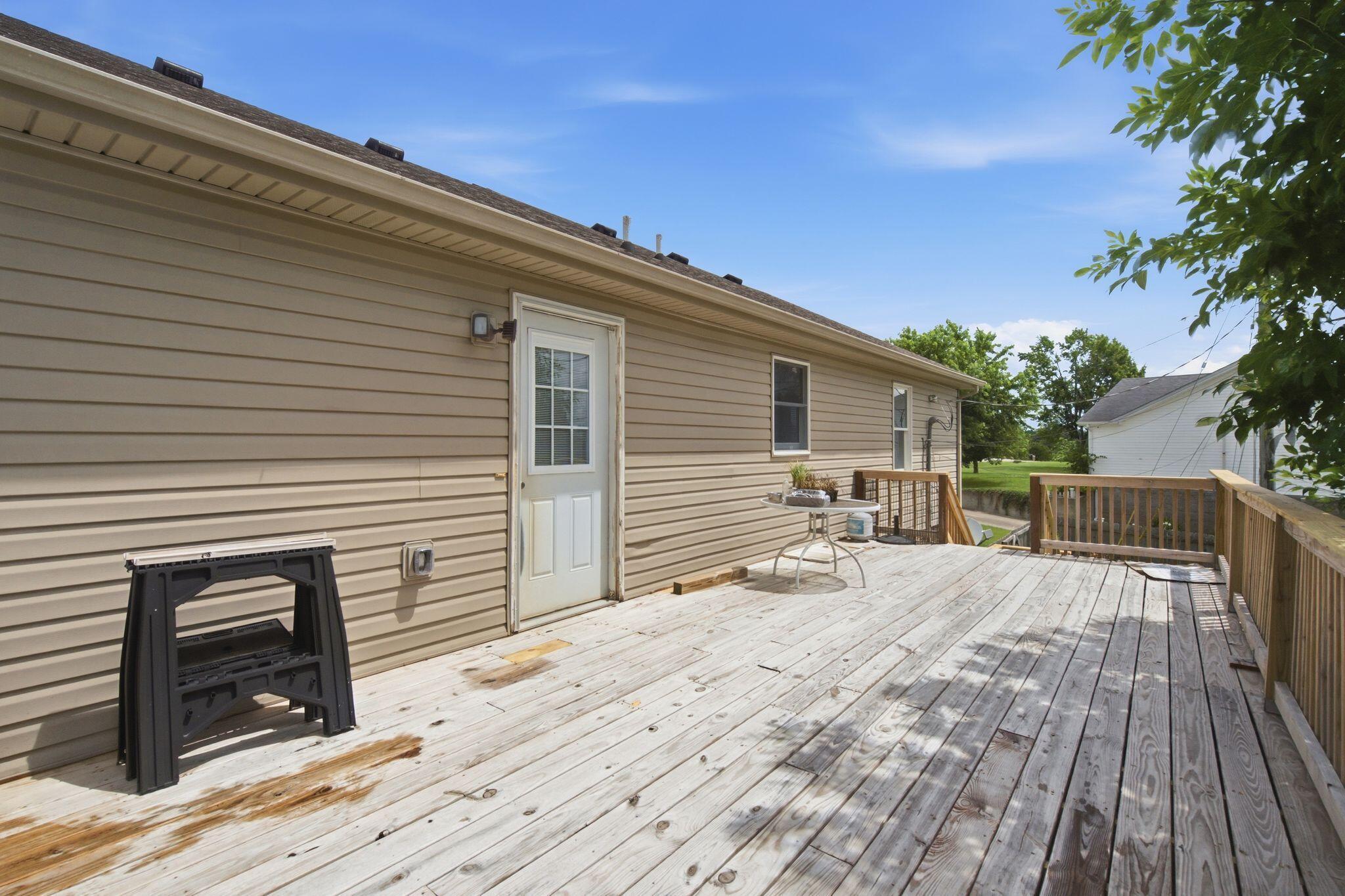 1041 Indian Trail Property Photo 29