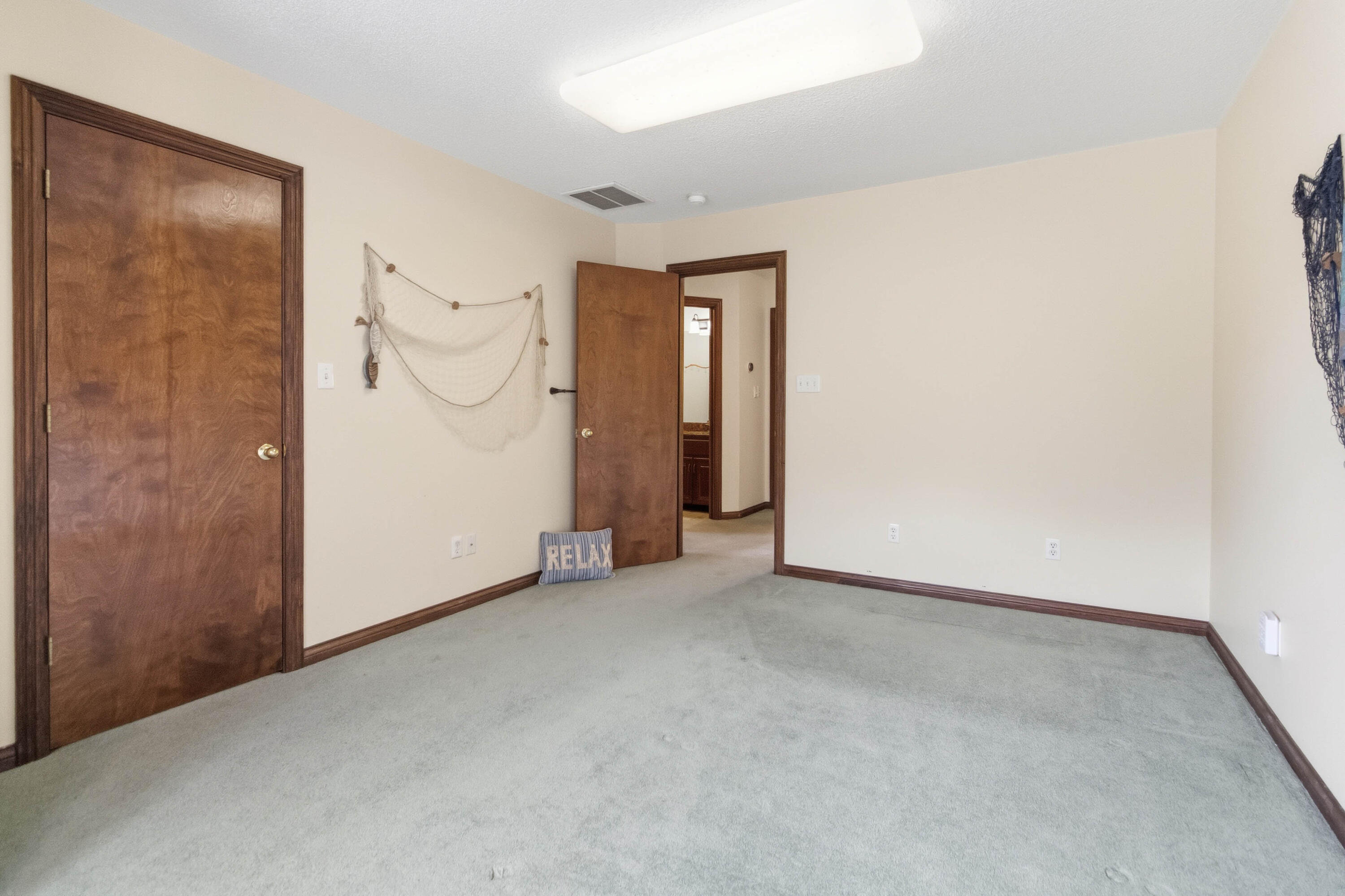 414 Lake Forest Drive Property Photo 53