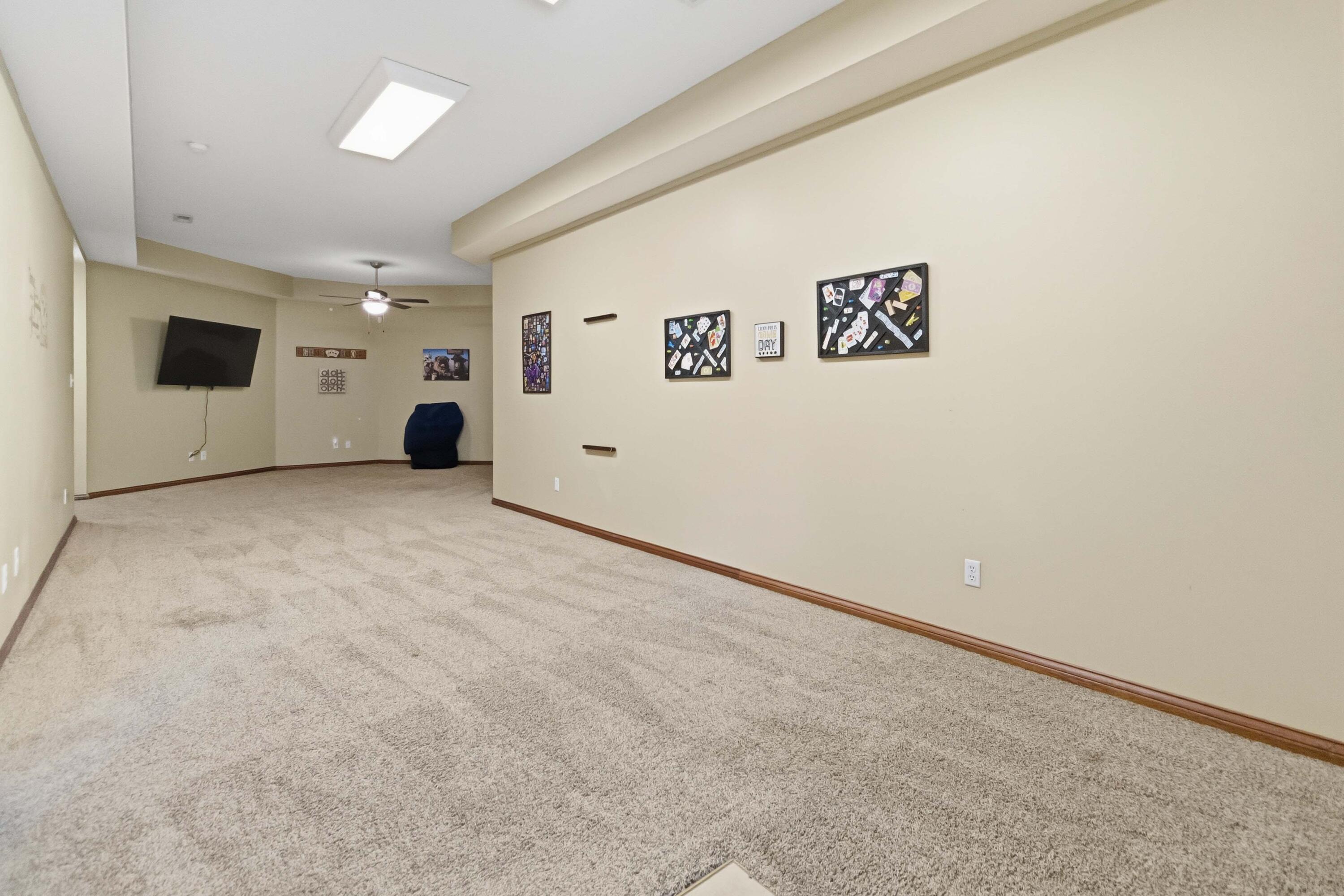414 Lake Forest Drive Property Photo 54