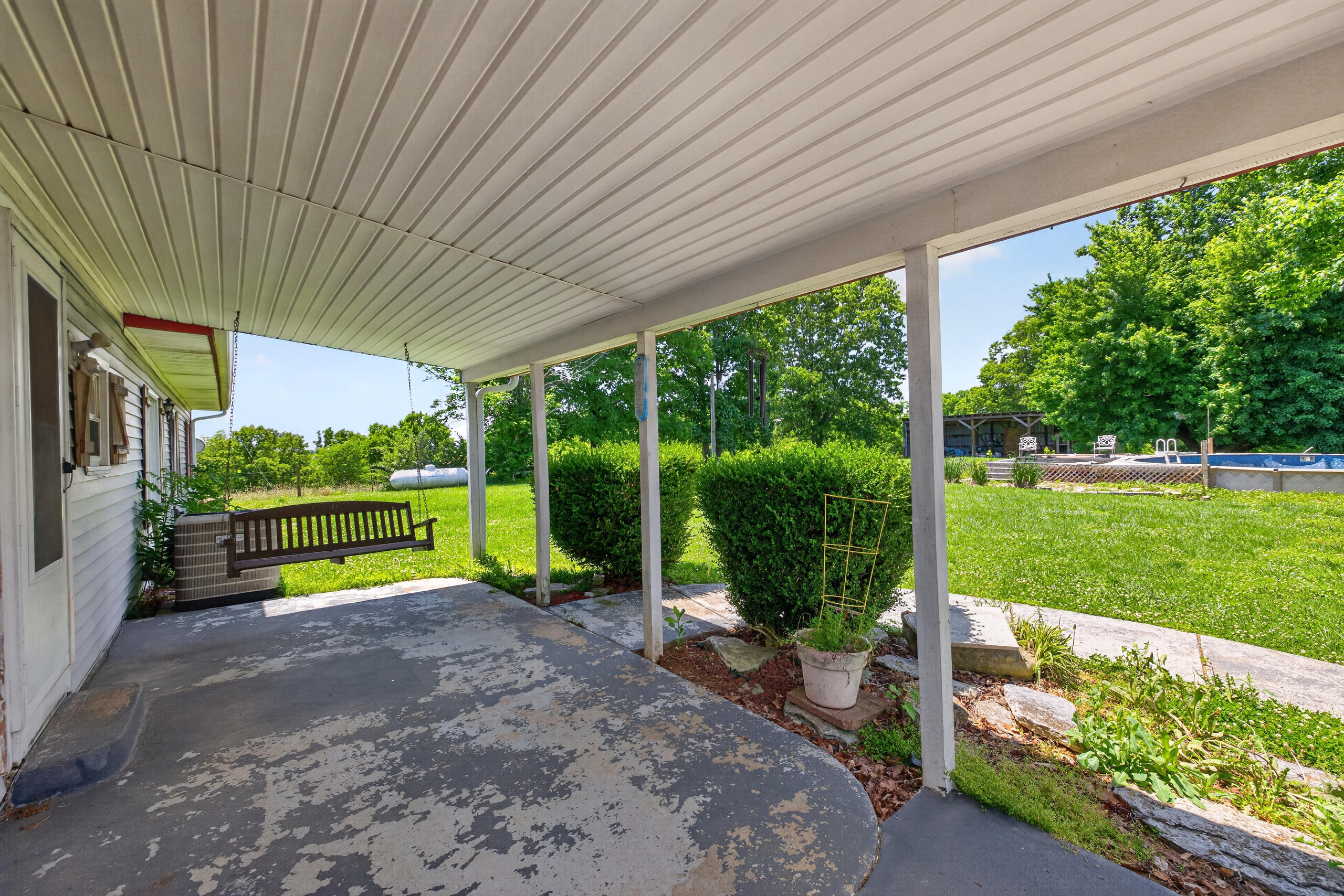 957 Cane Run Road Property Photo 31
