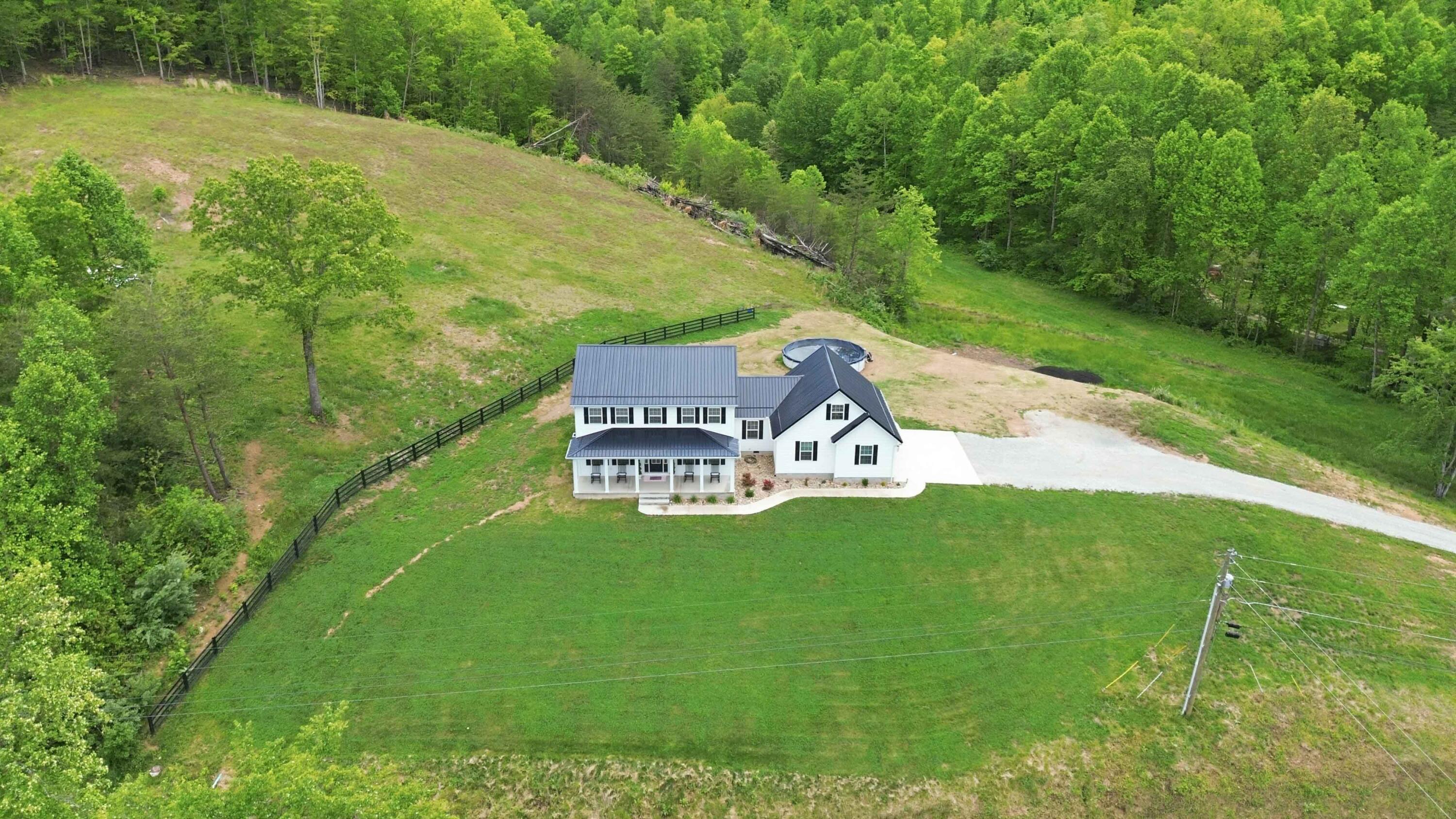2604 Upper Rader Road Property Photo 5