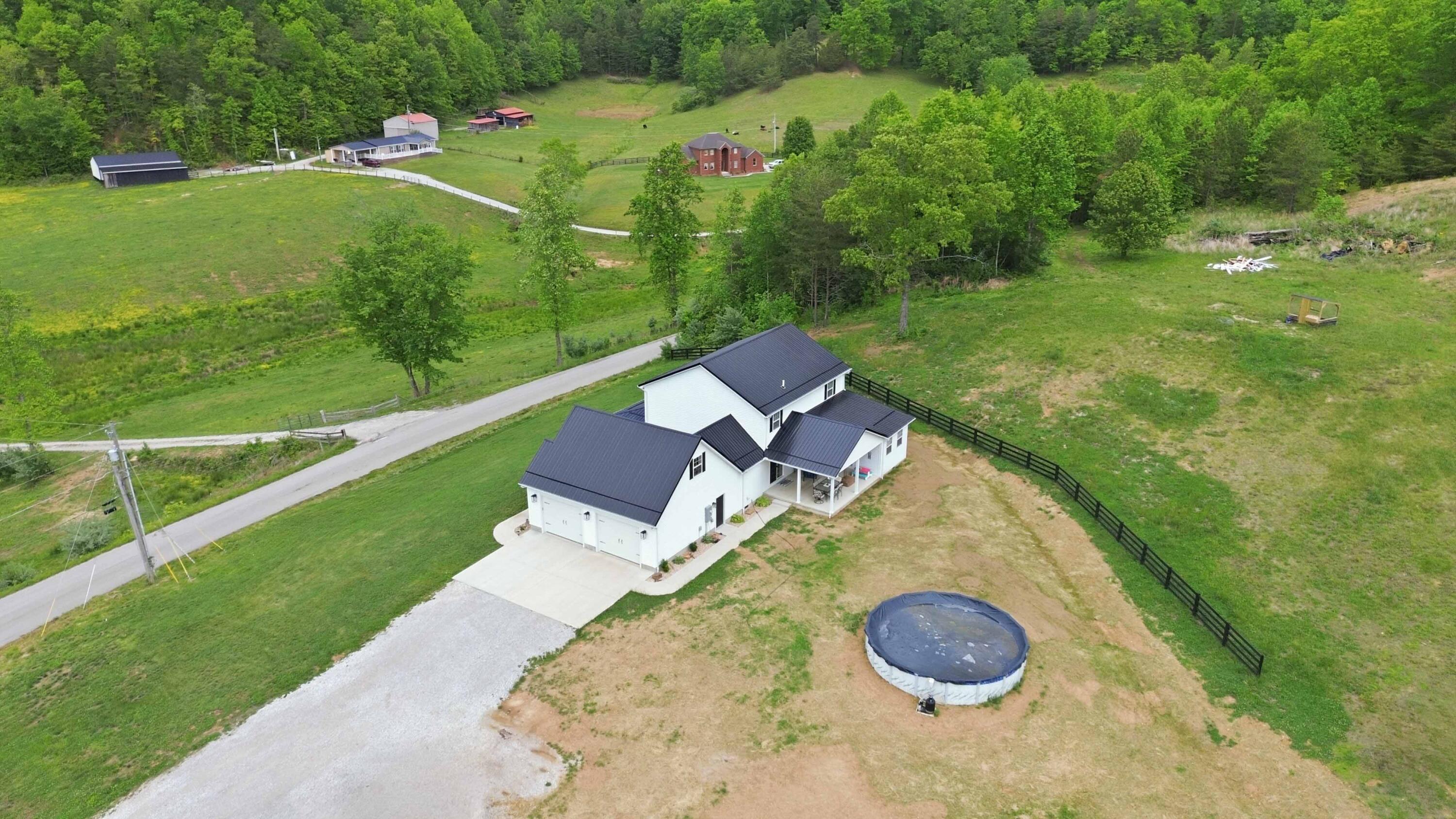 2604 Upper Rader Road Property Photo 6