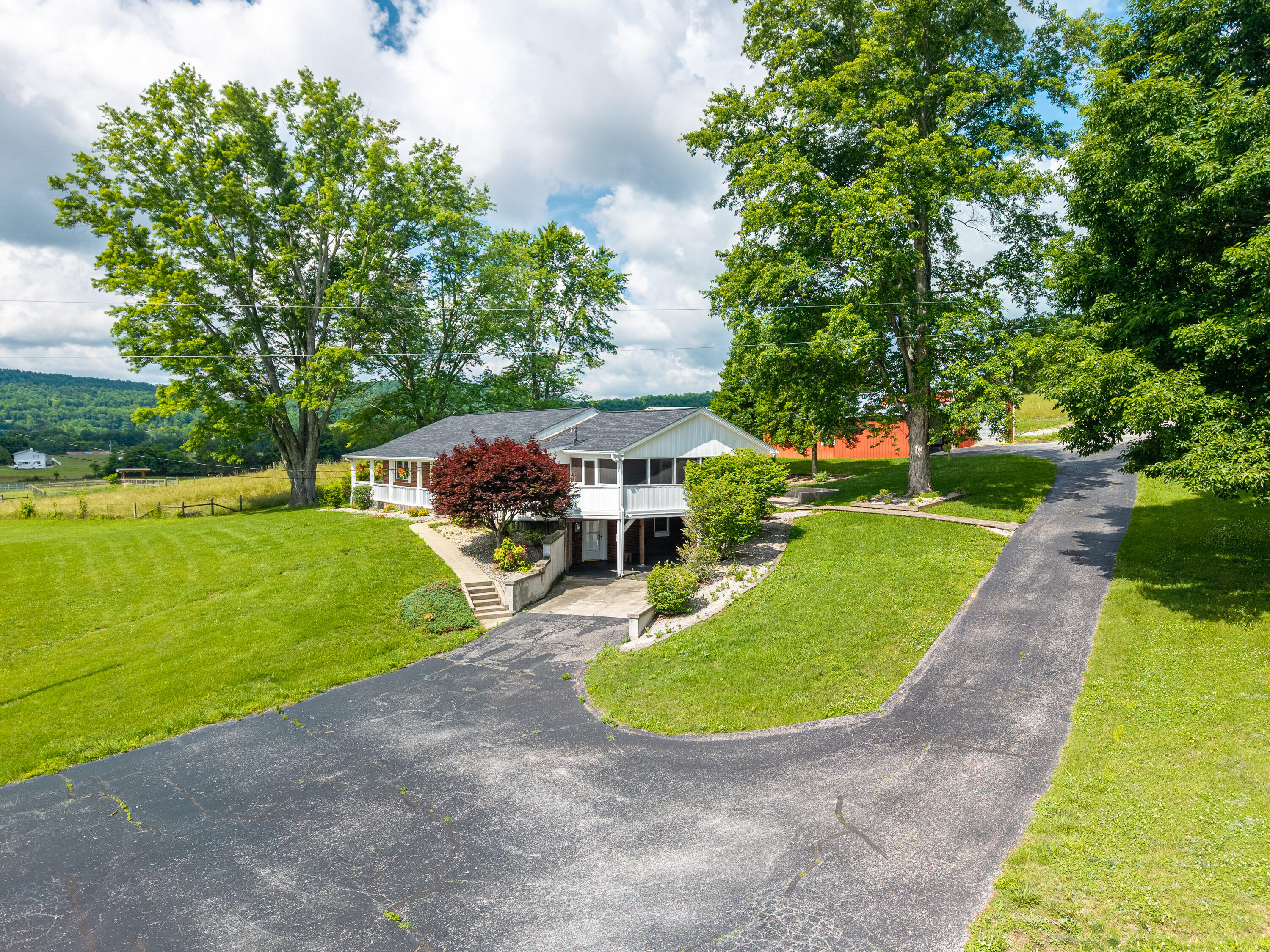 868 Ky-1258 Property Photo 2