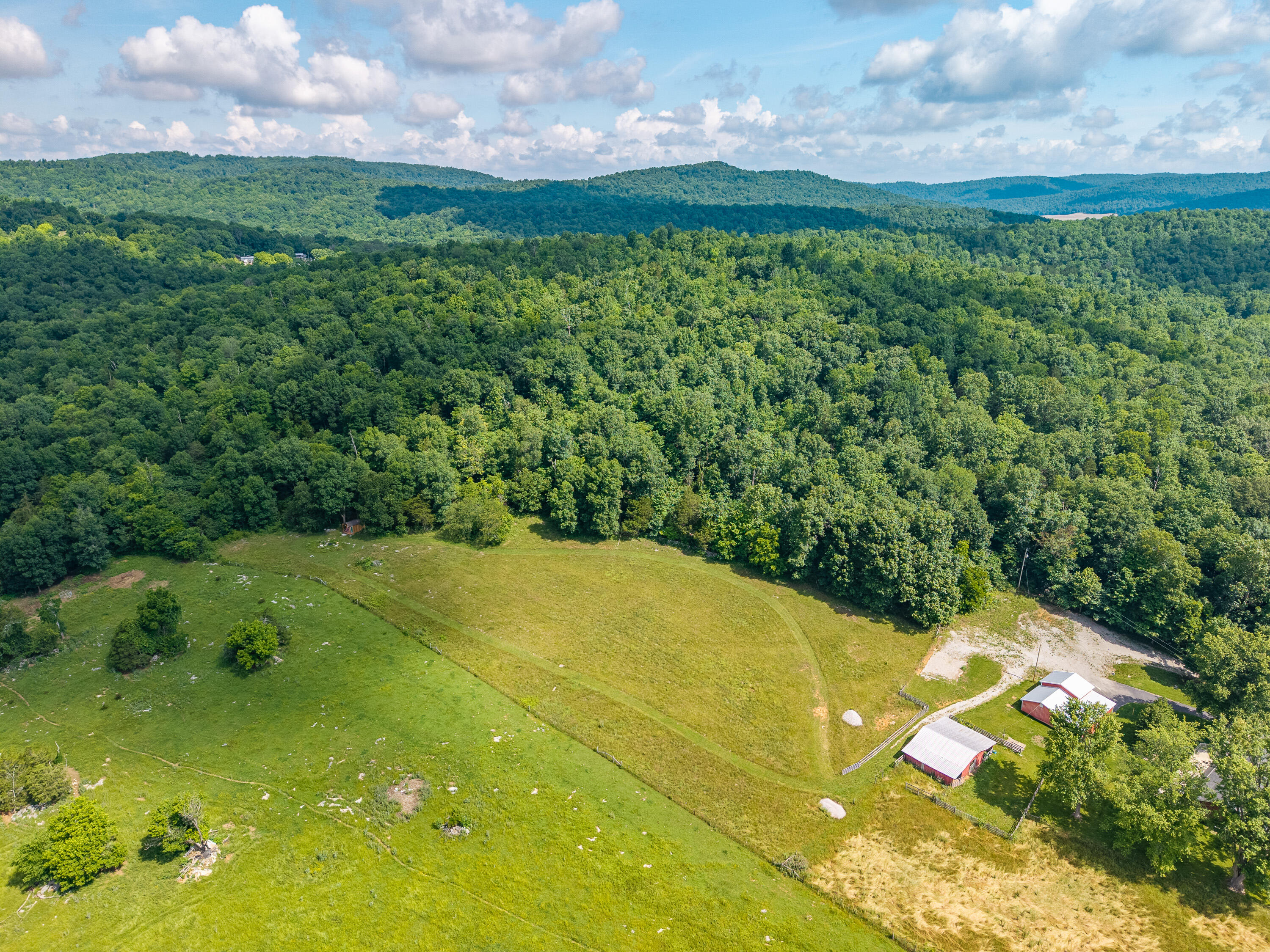 868 Ky-1258 Property Photo 12