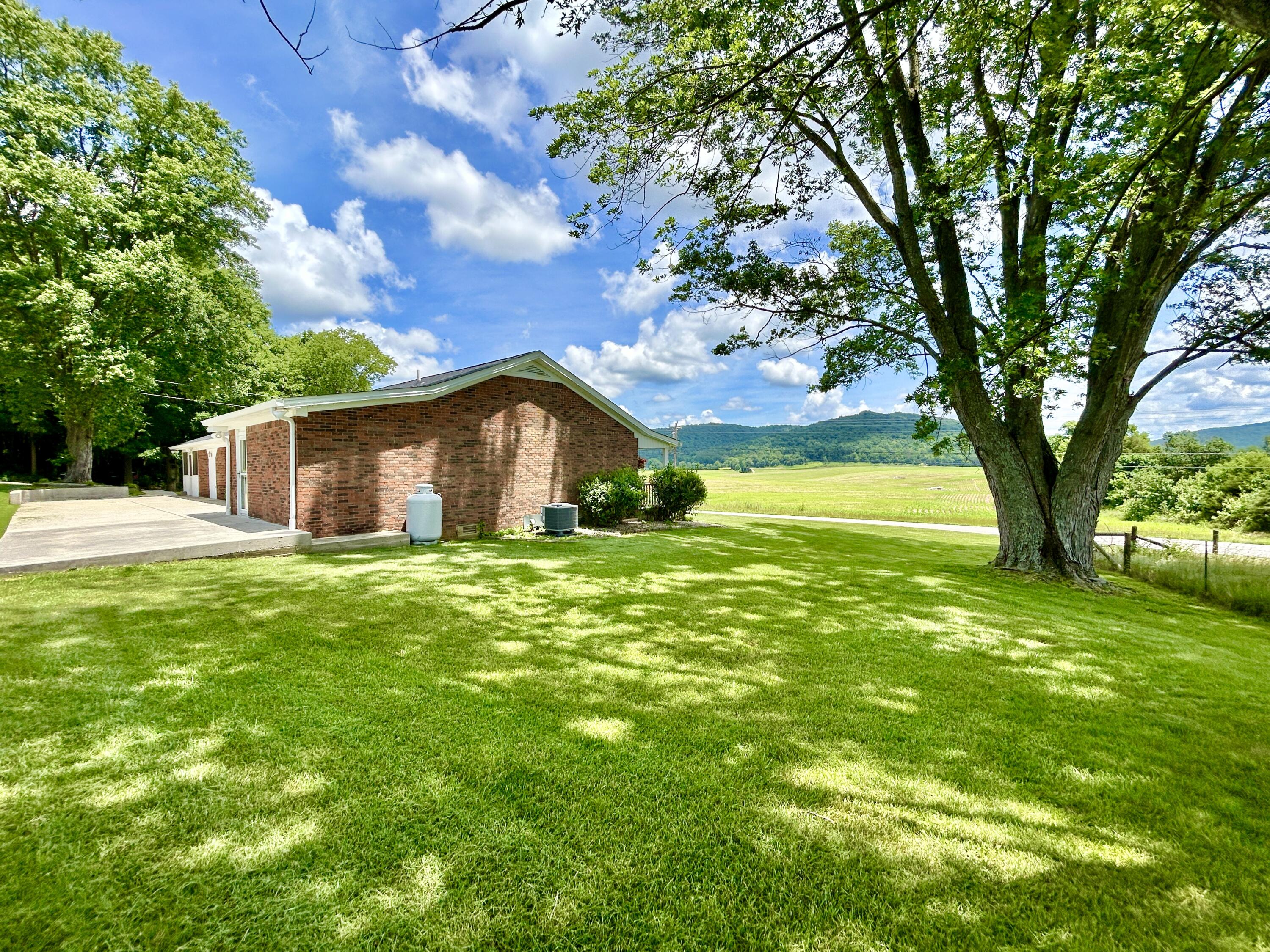 868 Ky-1258 Property Photo 21