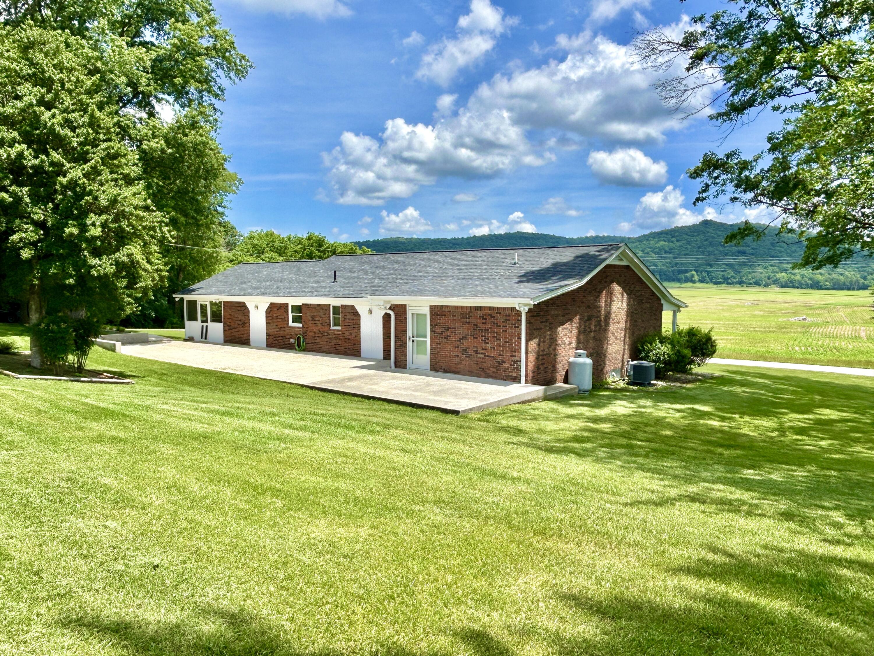 868 Ky-1258 Property Photo 23