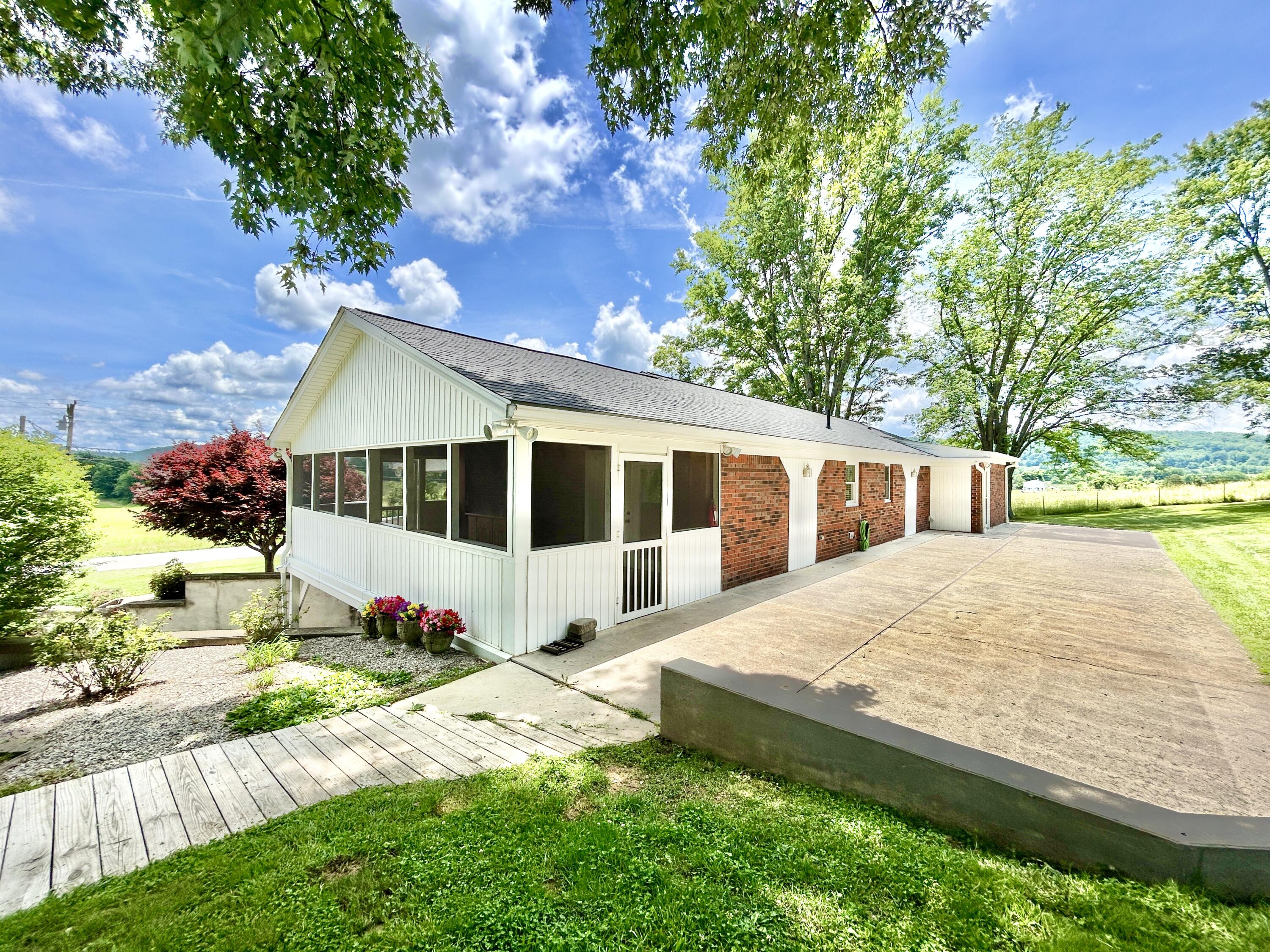 868 Ky-1258 Property Photo 28