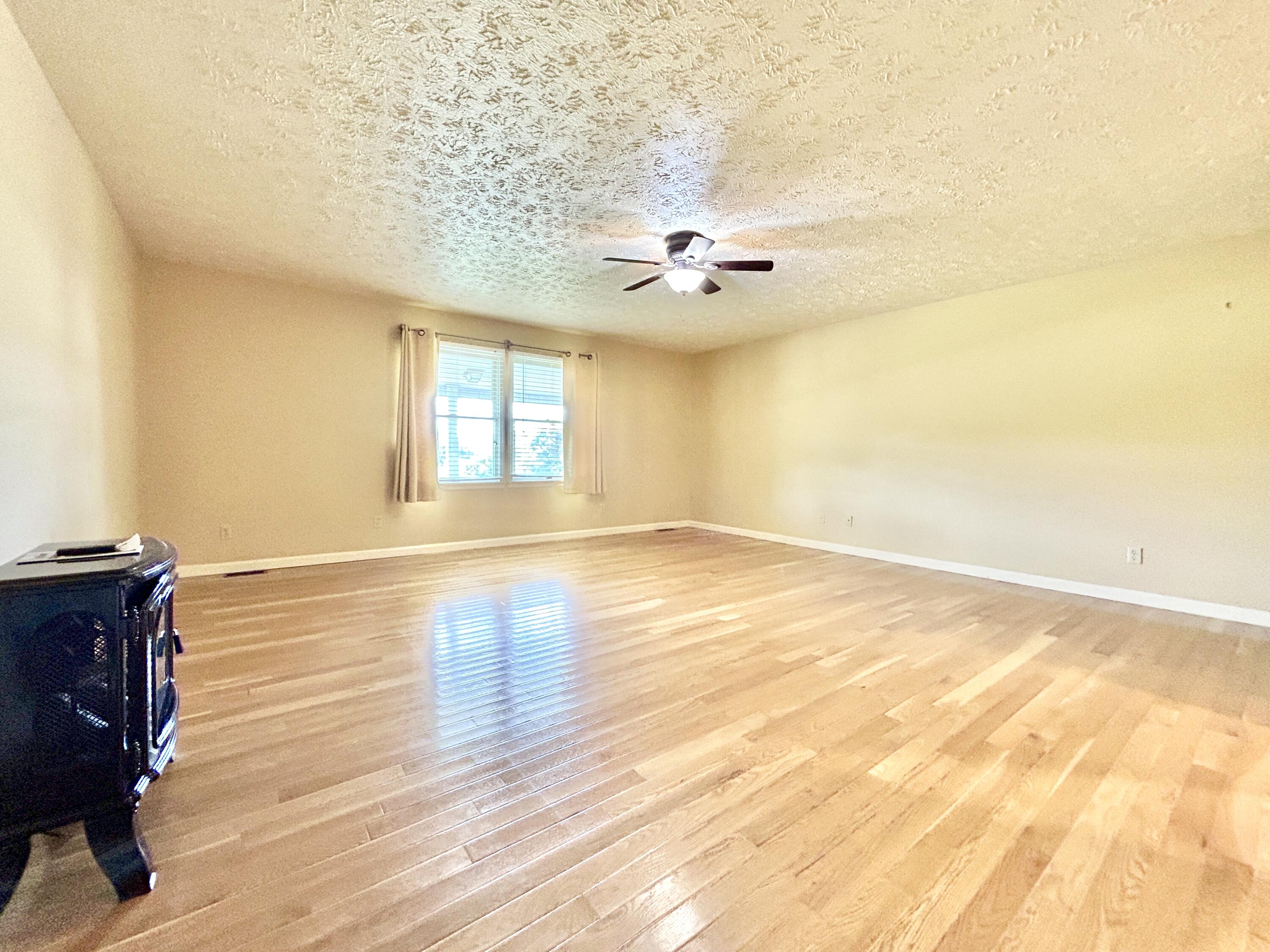 868 Ky-1258 Property Photo 58