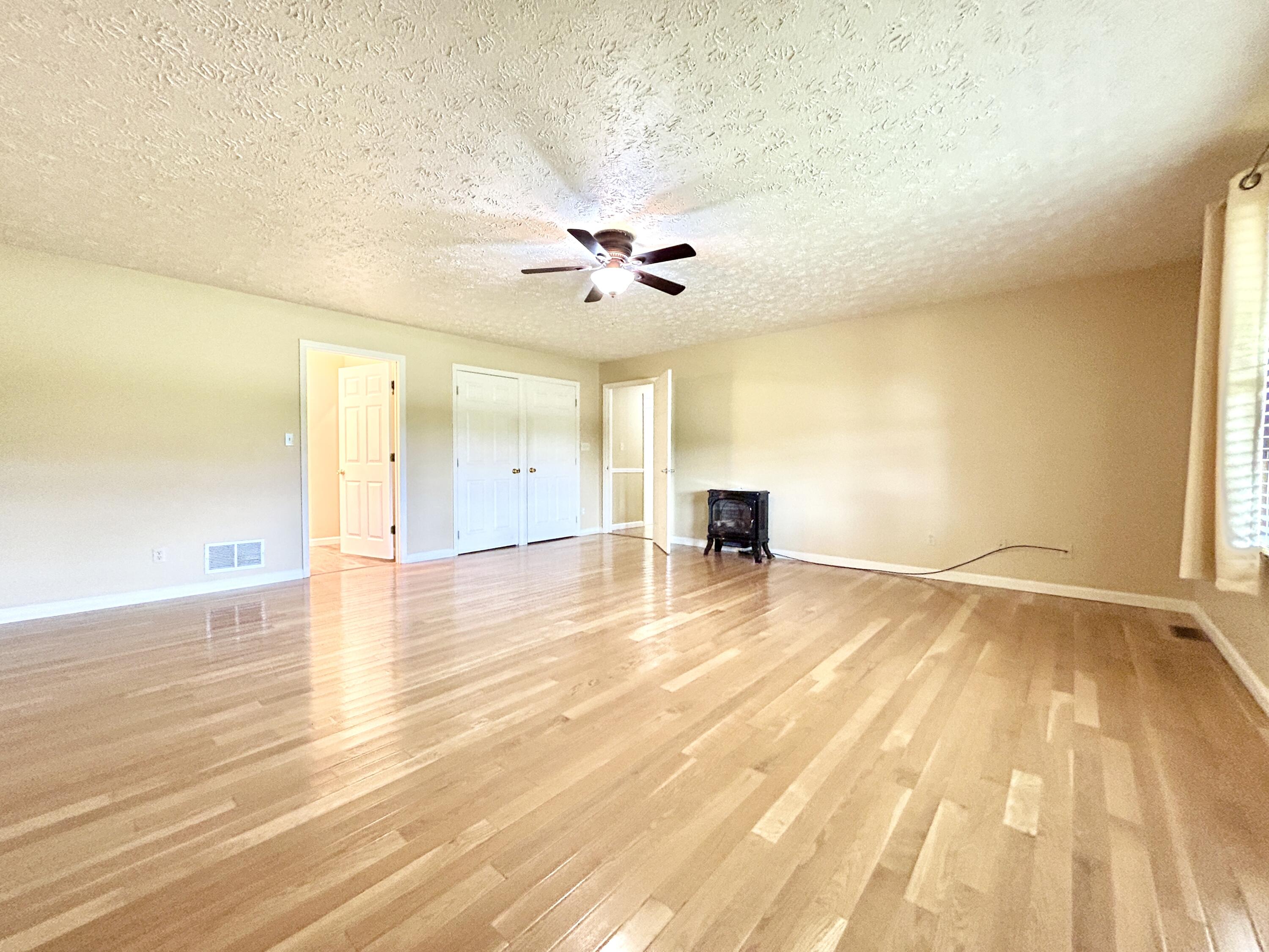 868 Ky-1258 Property Photo 62