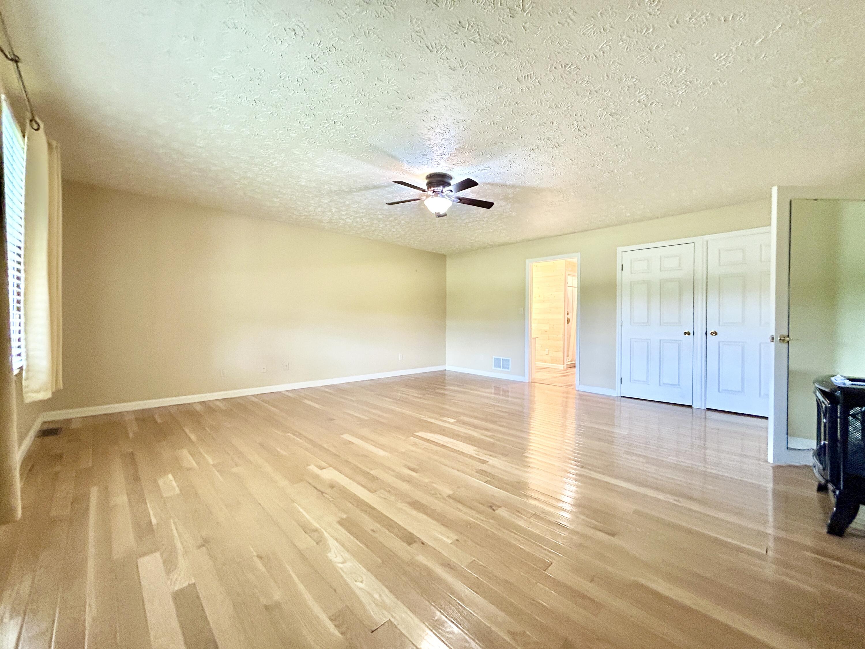868 Ky-1258 Property Photo 63