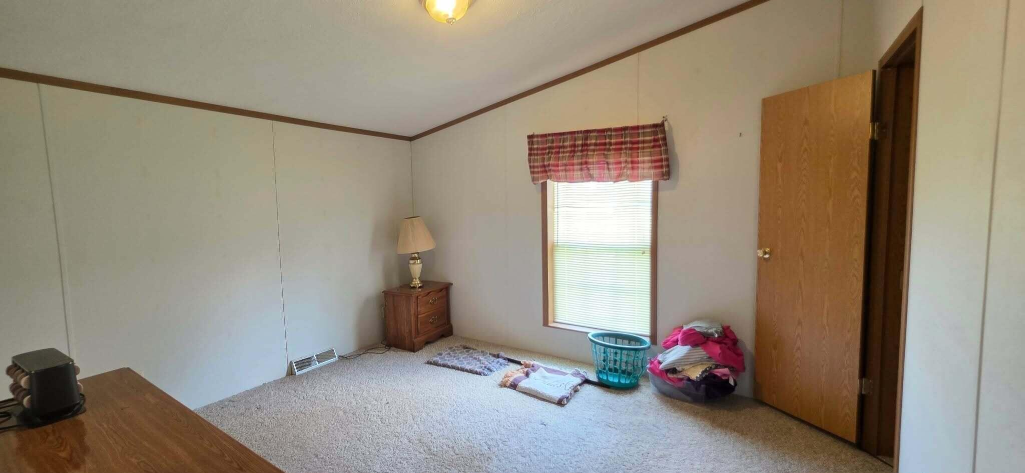 100 N Shady Lane Property Photo 18