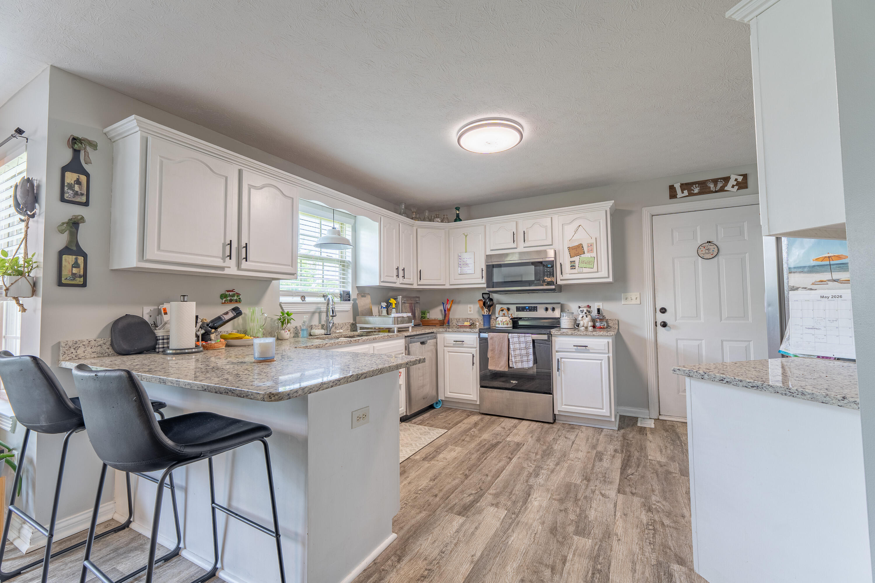 207 Clover Pointe Drive Property Photo 15