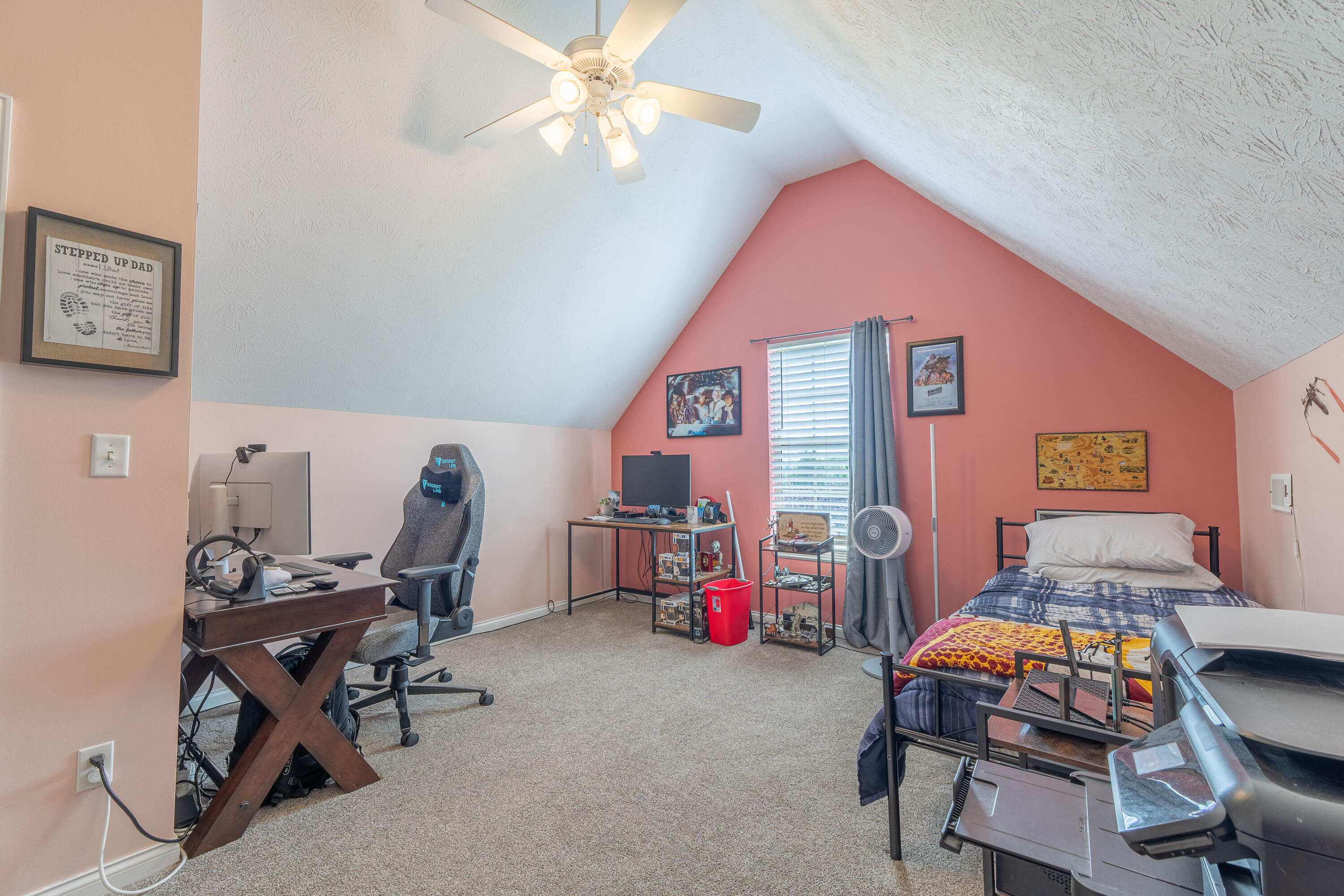 207 Clover Pointe Drive Property Photo 36