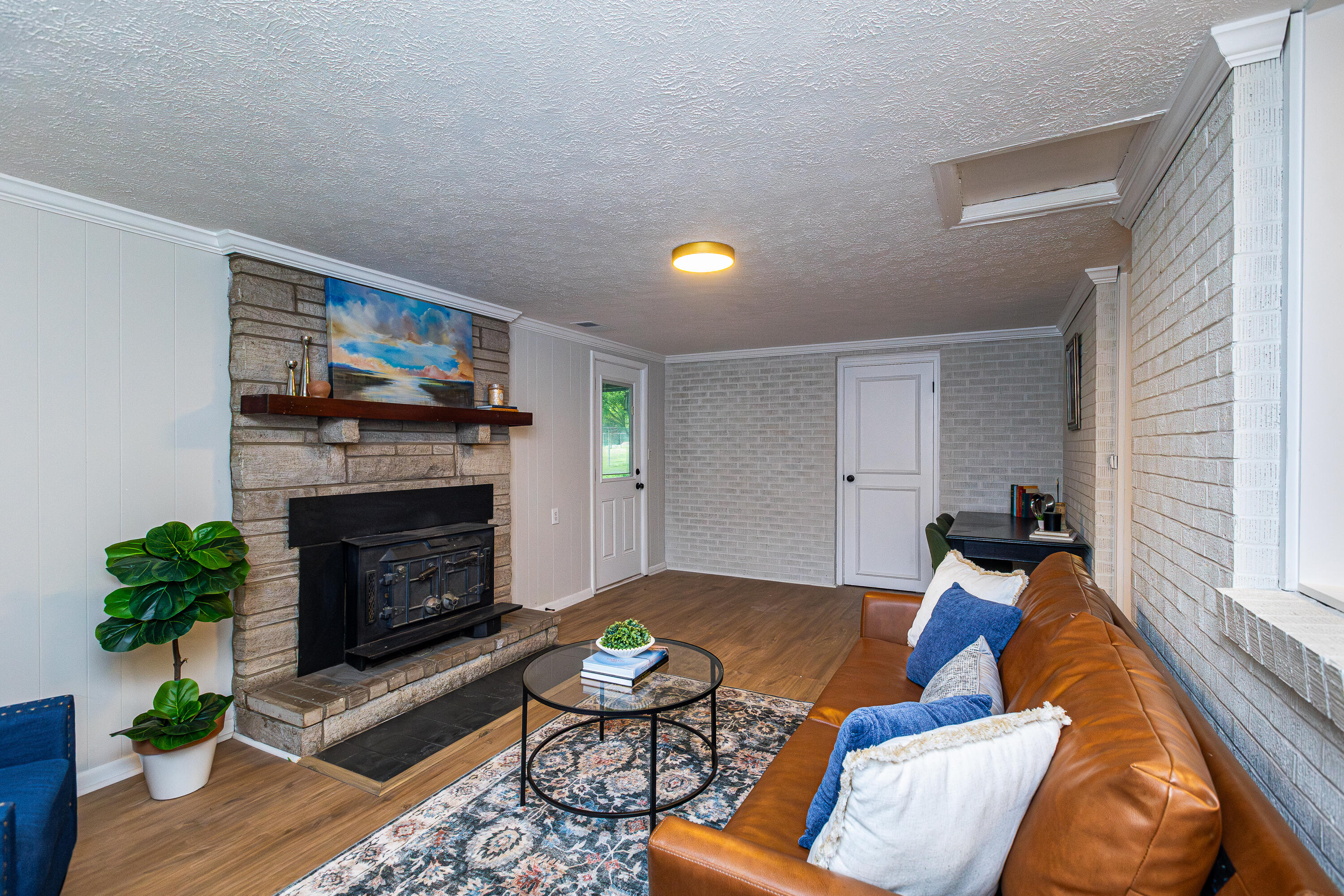 157 Westside Drive Property Photo 29
