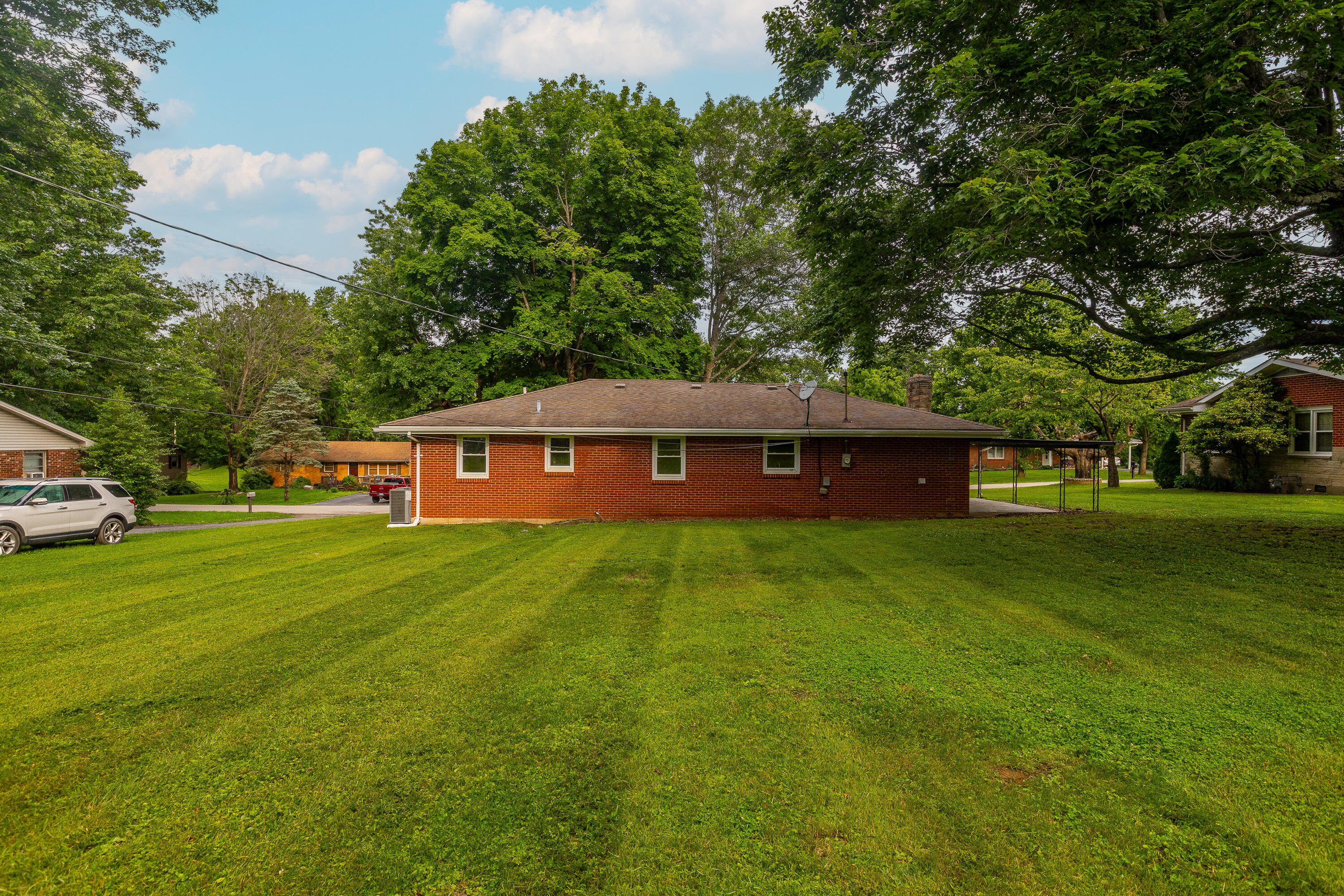 157 Westside Drive Property Photo 36
