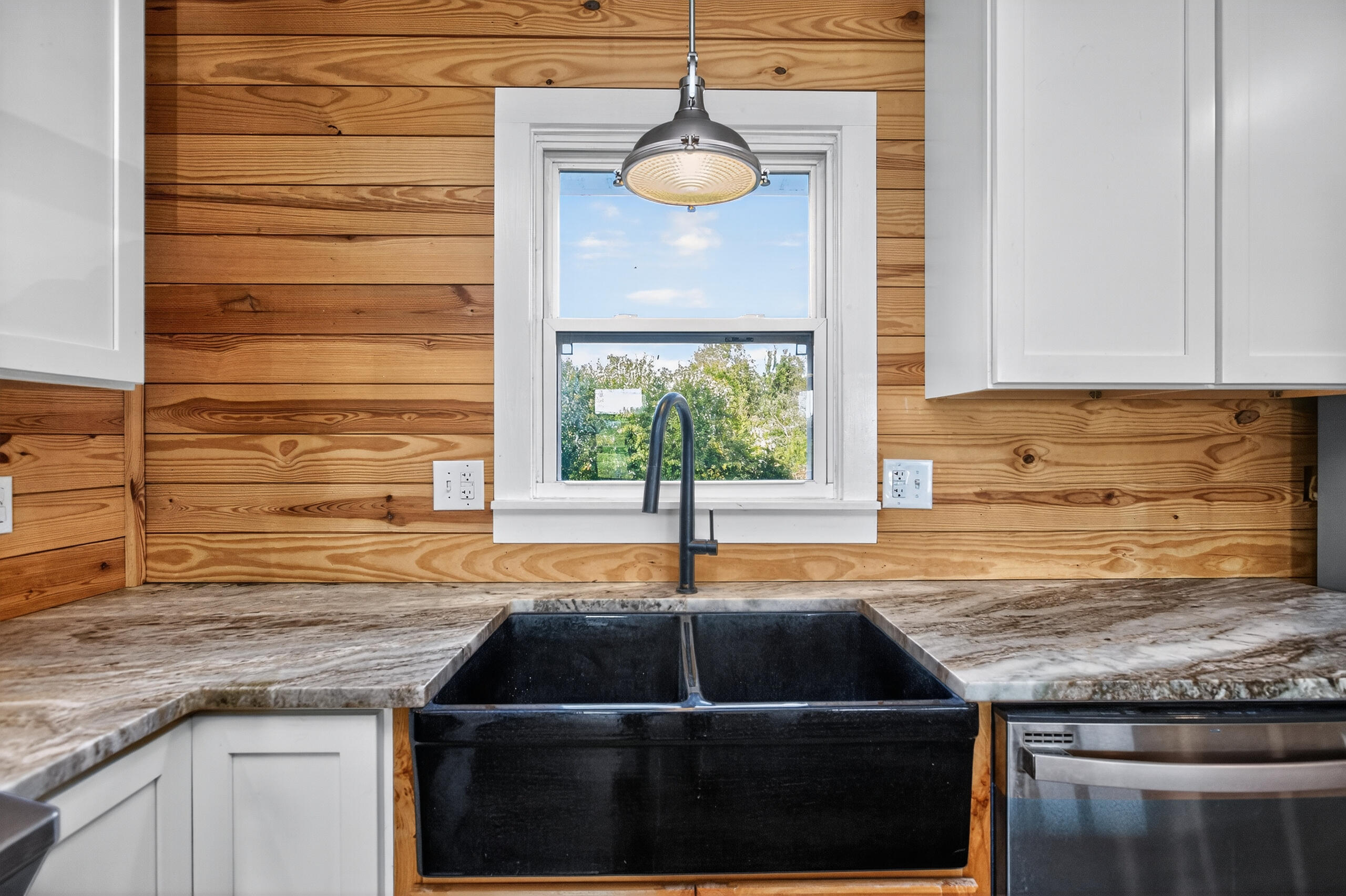 445 Ashley Camp Road Property Photo 11