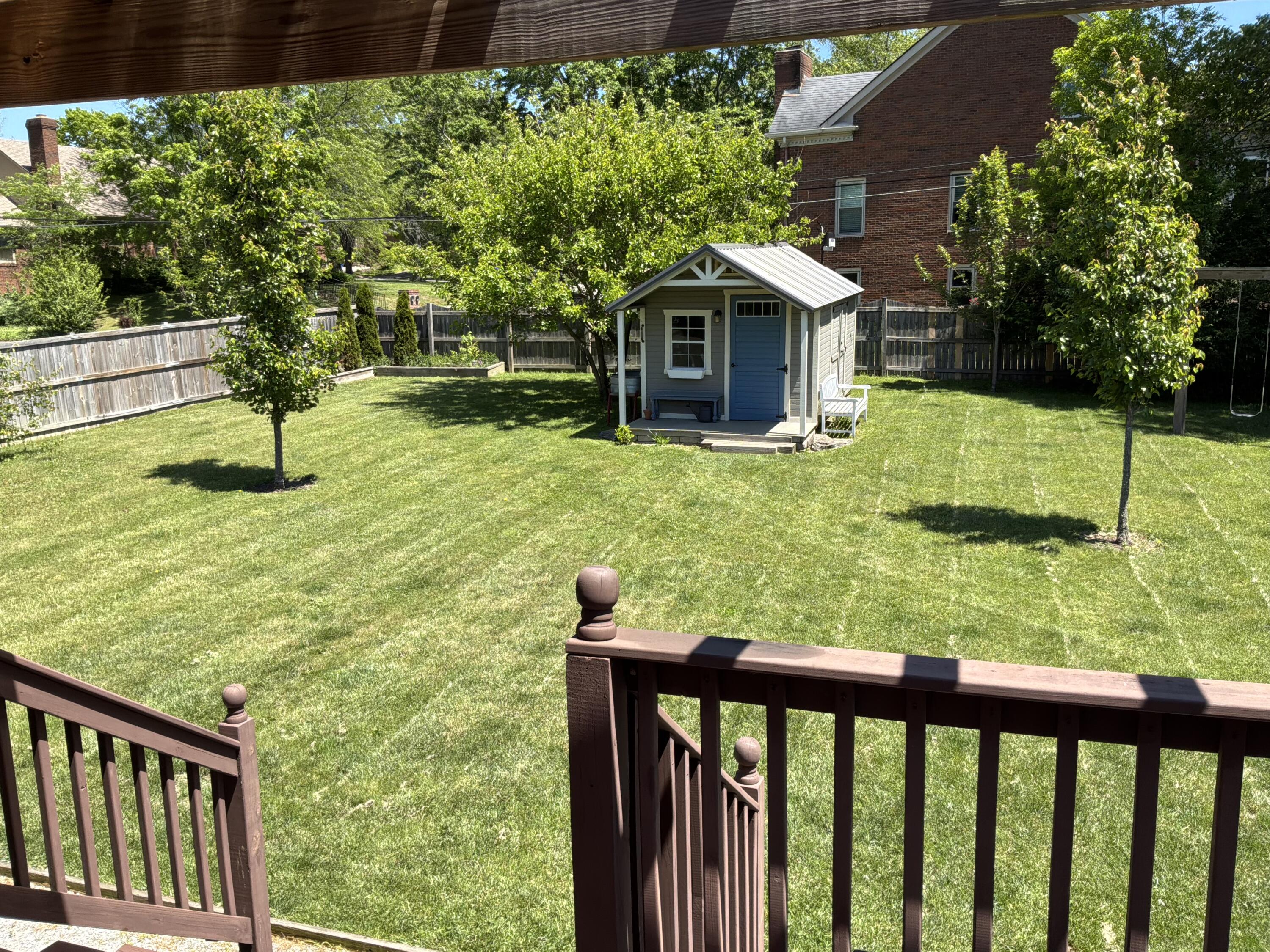1104 Chinoe Road Property Photo 3