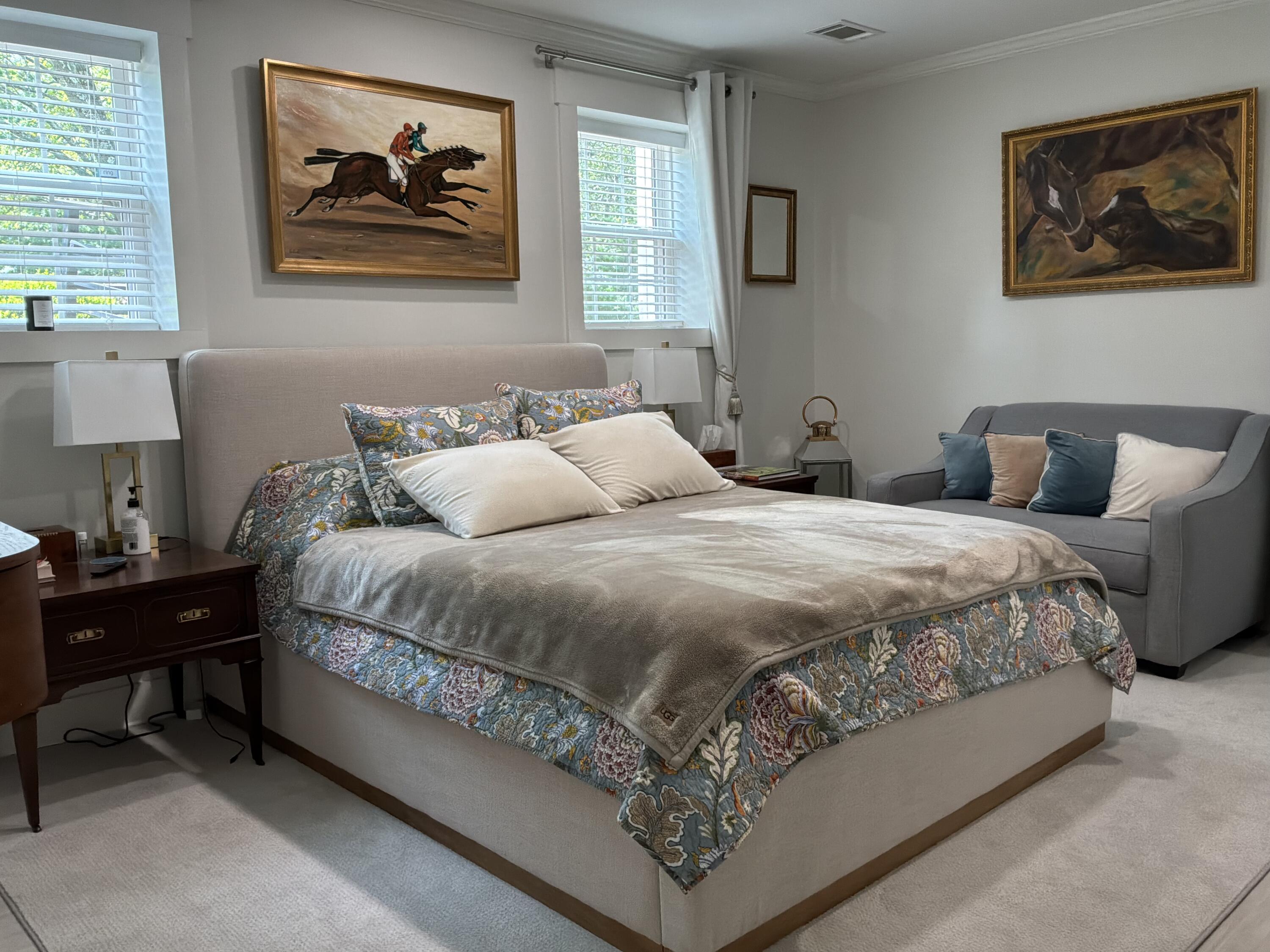 1104 Chinoe Road Property Photo 11
