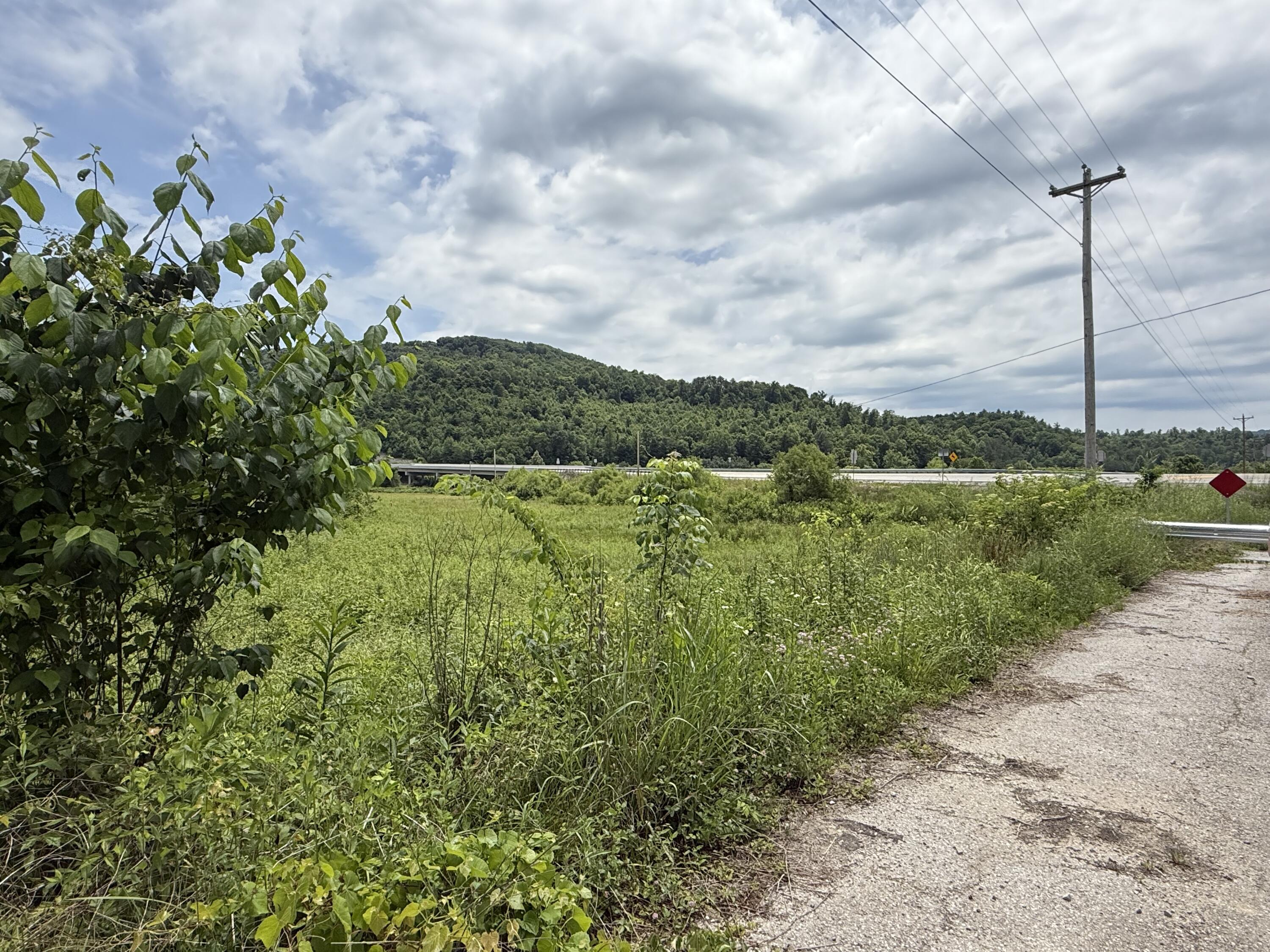 3988 Kentucky 592 Property Photo 5